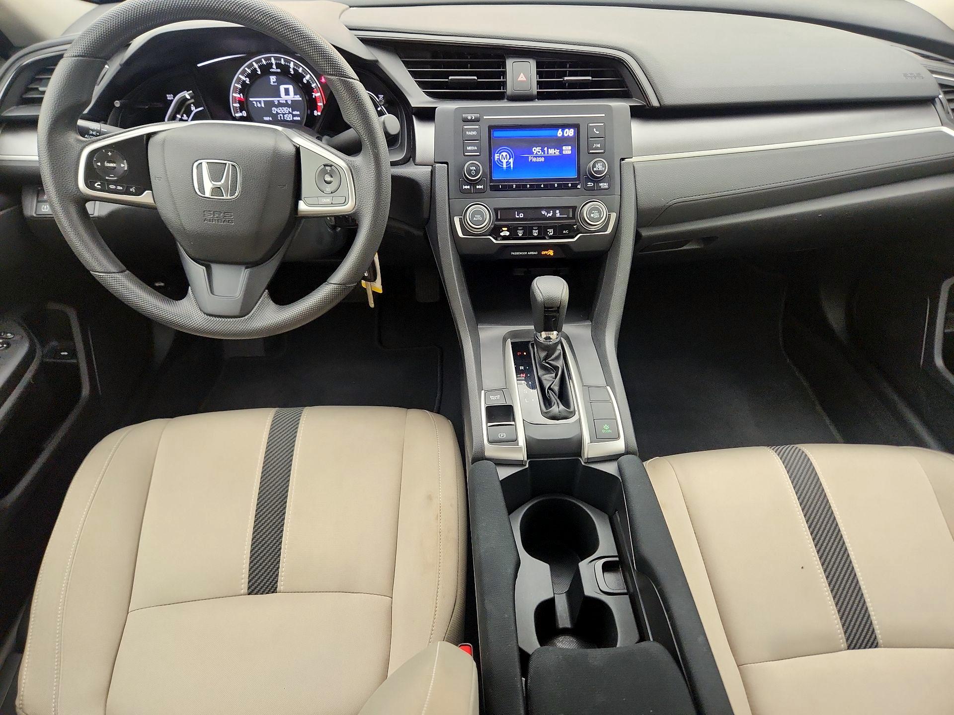 Thumbnail: 2016 Honda Civic - 9