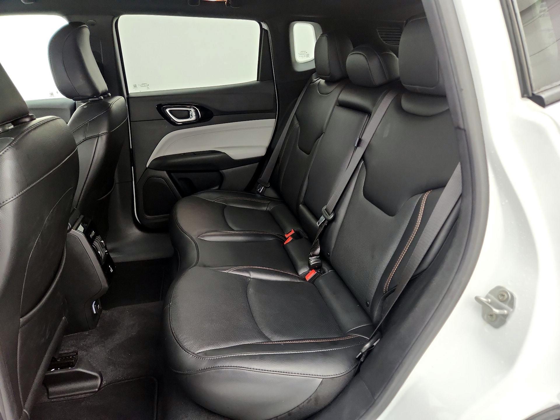 Thumbnail: 2023 Jeep Compass - 20