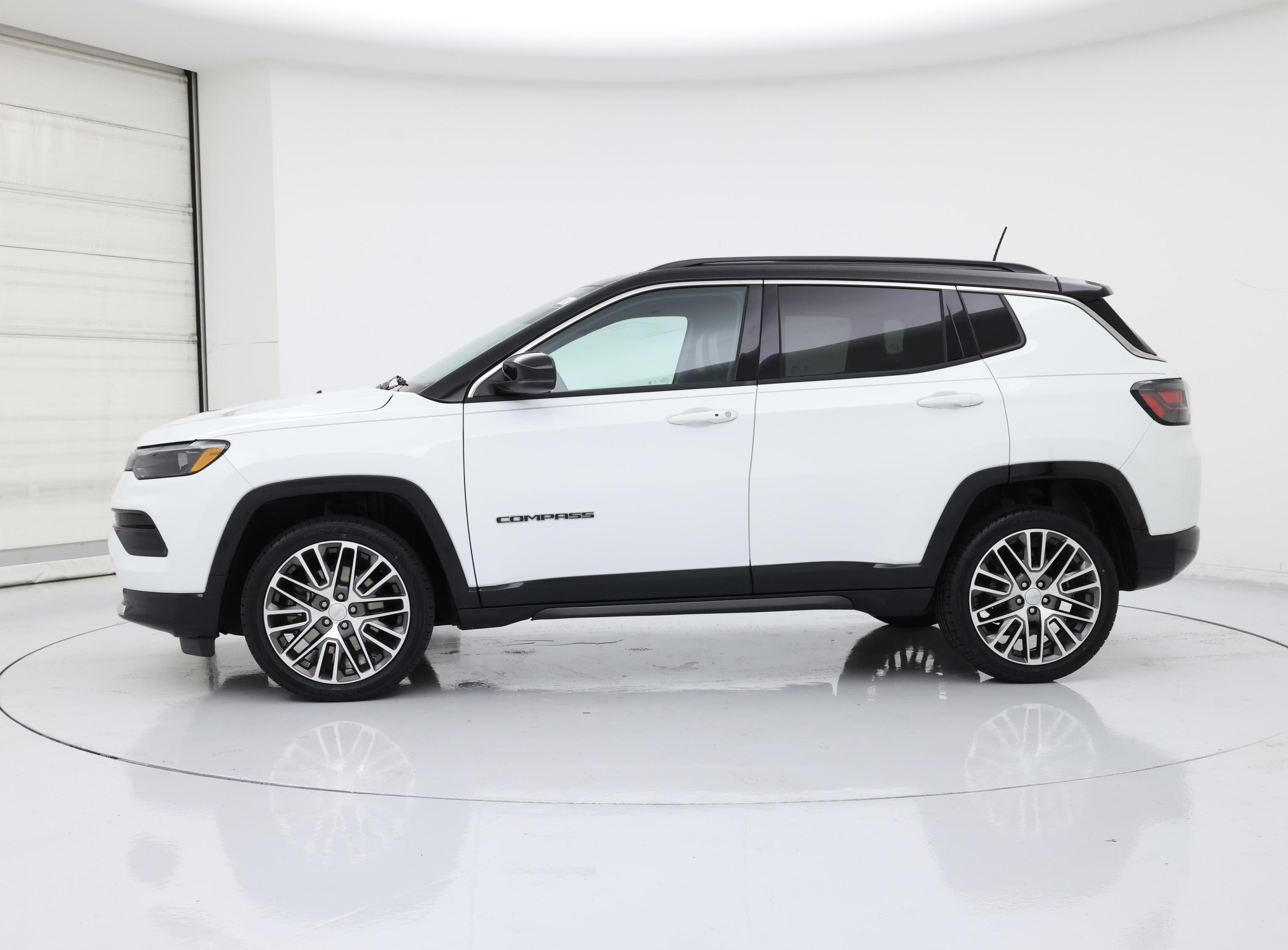 Thumbnail: 2023 Jeep Compass - 3