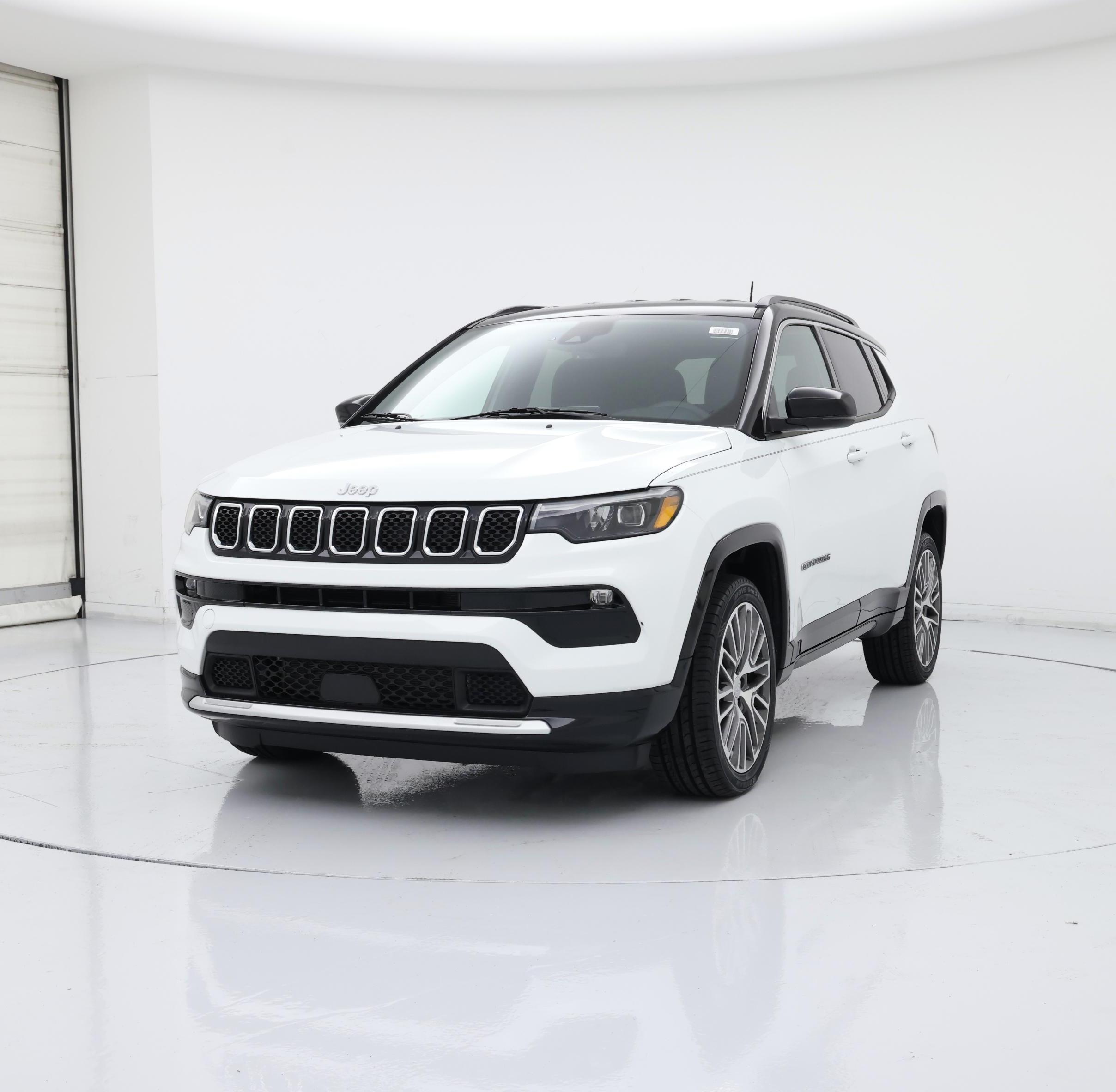 Thumbnail: 2023 Jeep Compass - 4