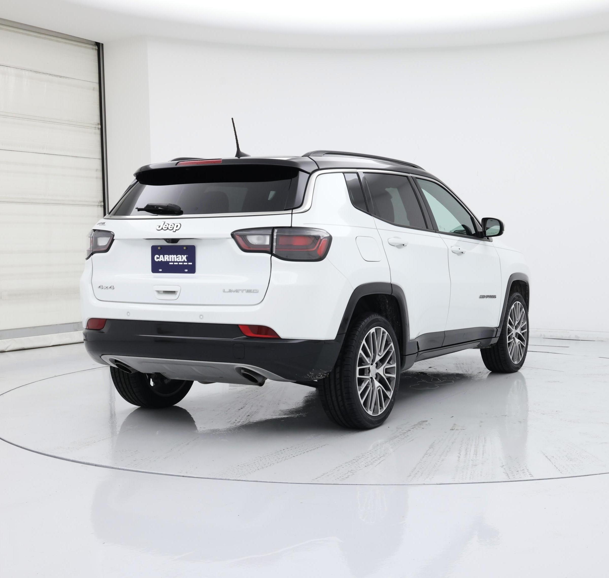 Thumbnail: 2023 Jeep Compass - 8