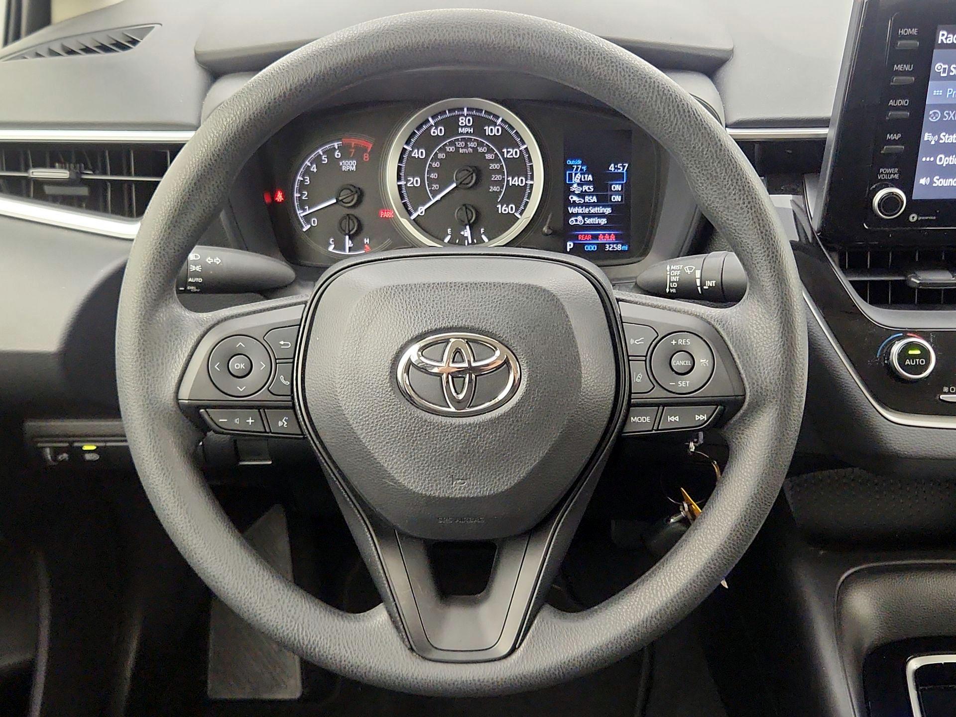 Thumbnail: 2022 Toyota Corolla - 10