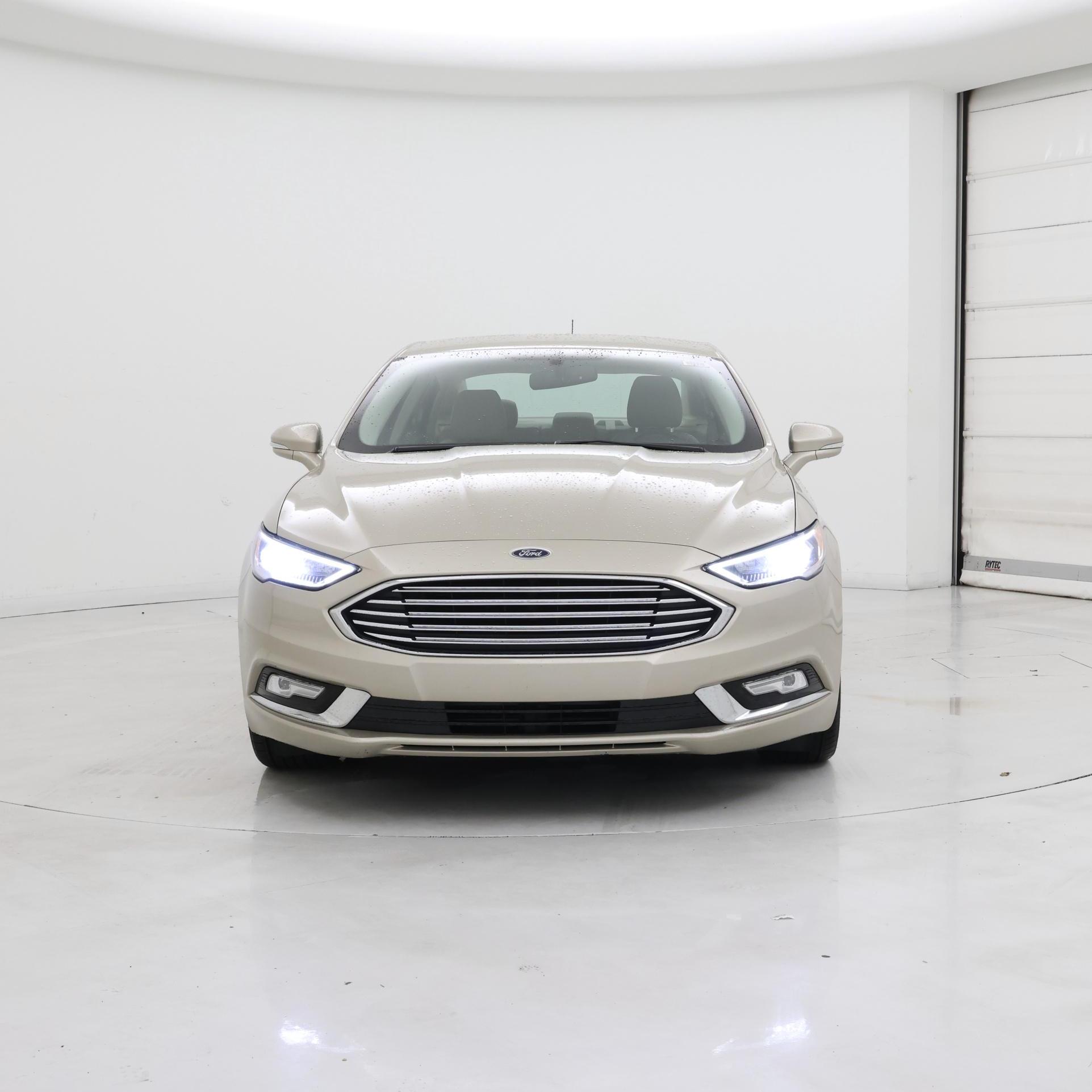 Thumbnail: 2017 Ford Fusion - 5