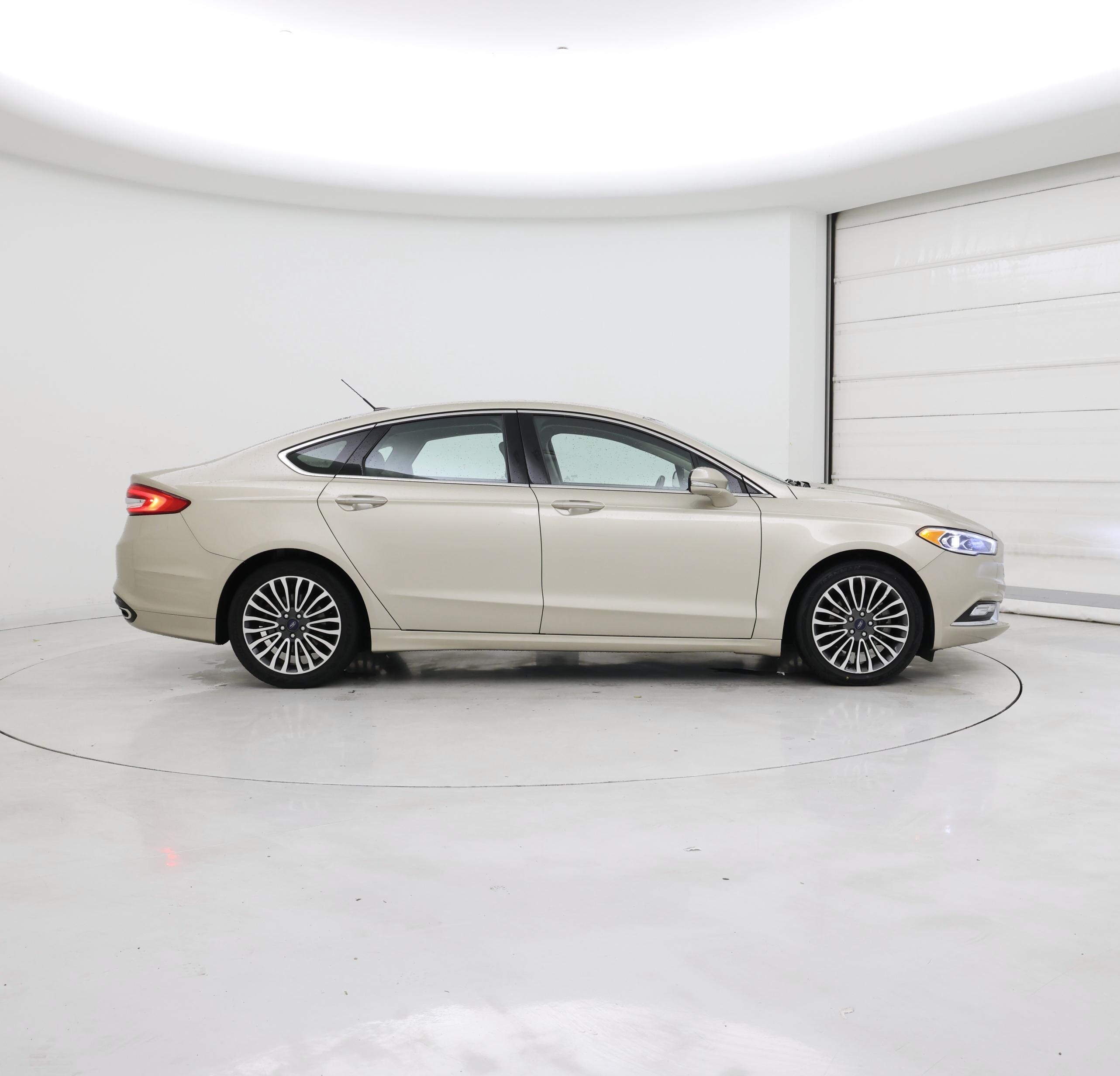 Thumbnail: 2017 Ford Fusion - 7