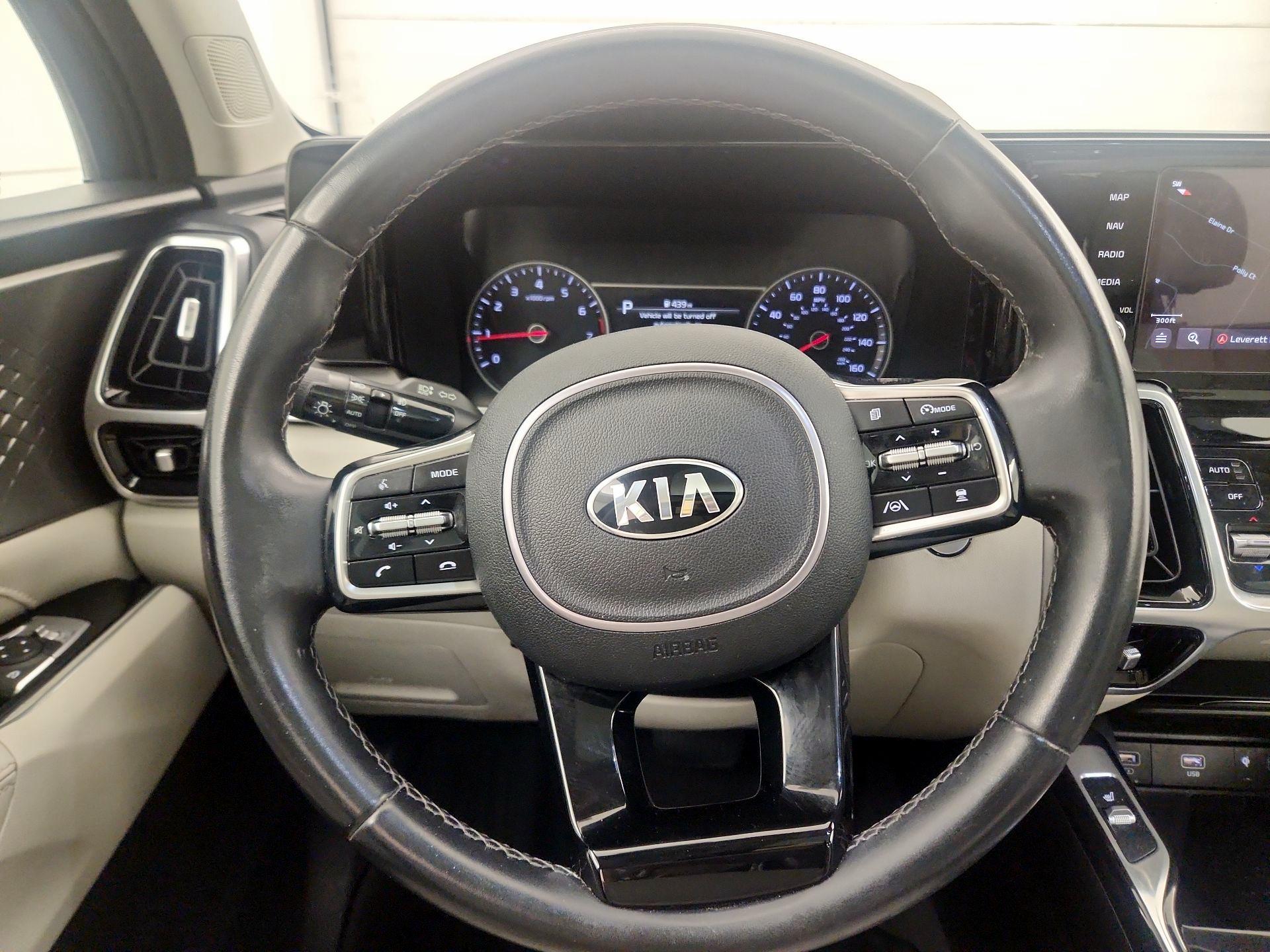 Thumbnail: 2021 Kia Sorento - 10