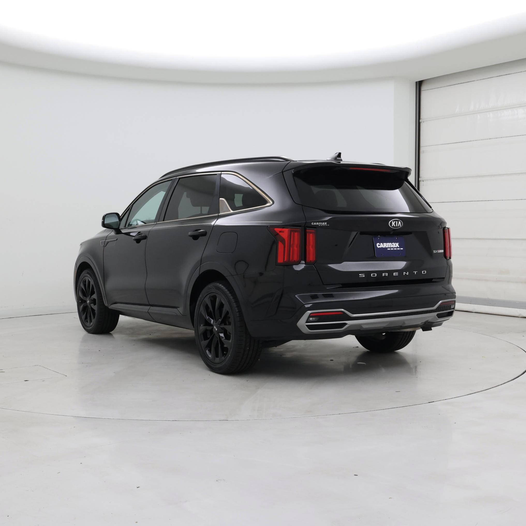 Thumbnail: 2021 Kia Sorento - 2
