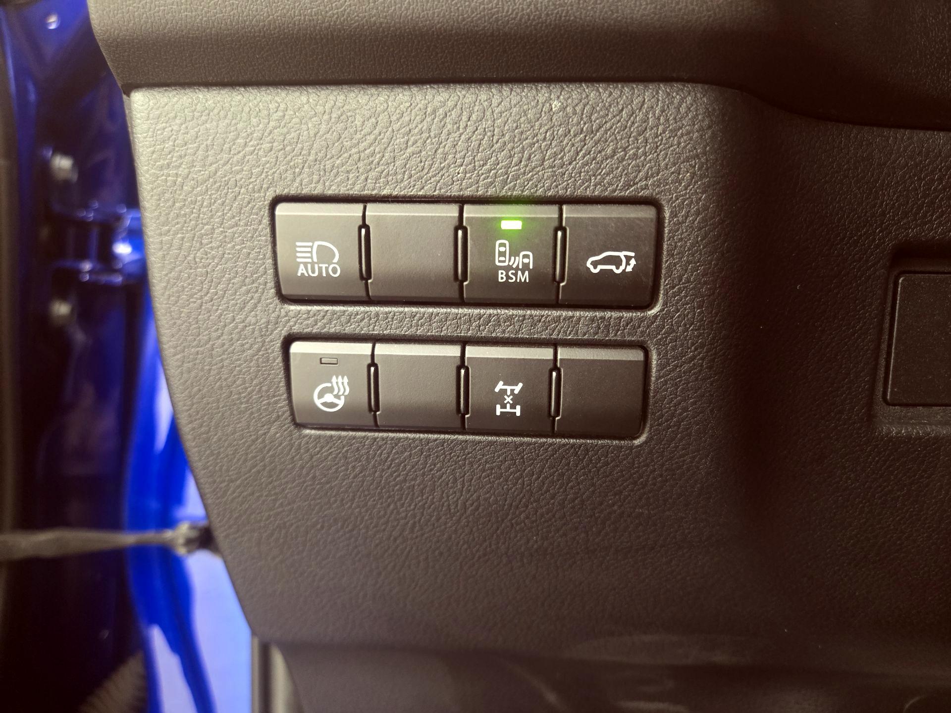 Thumbnail: 2021 Lexus NX - 13