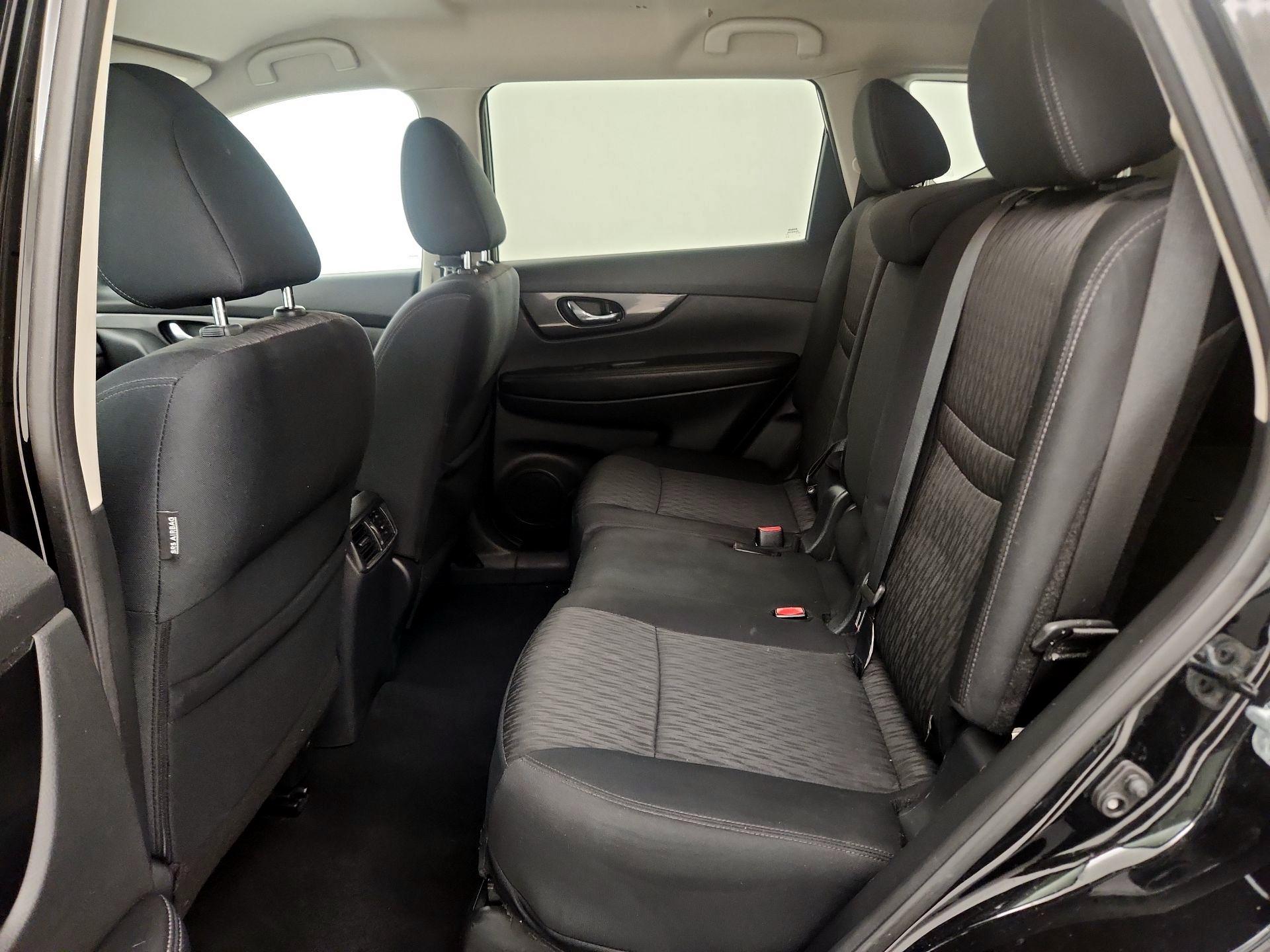 Thumbnail: 2018 Nissan Rogue - 19