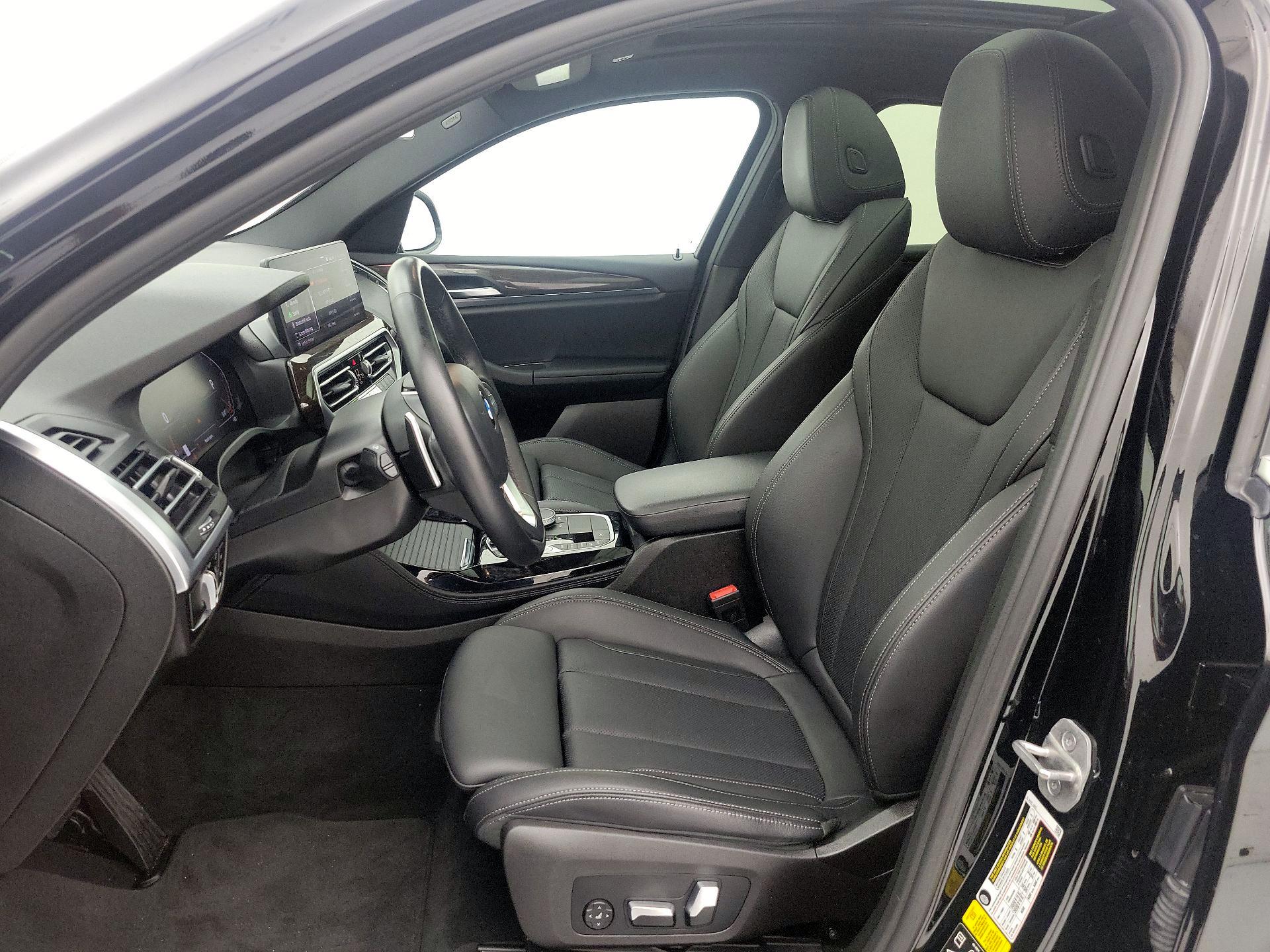 Thumbnail: 2022 BMW X4 - 11