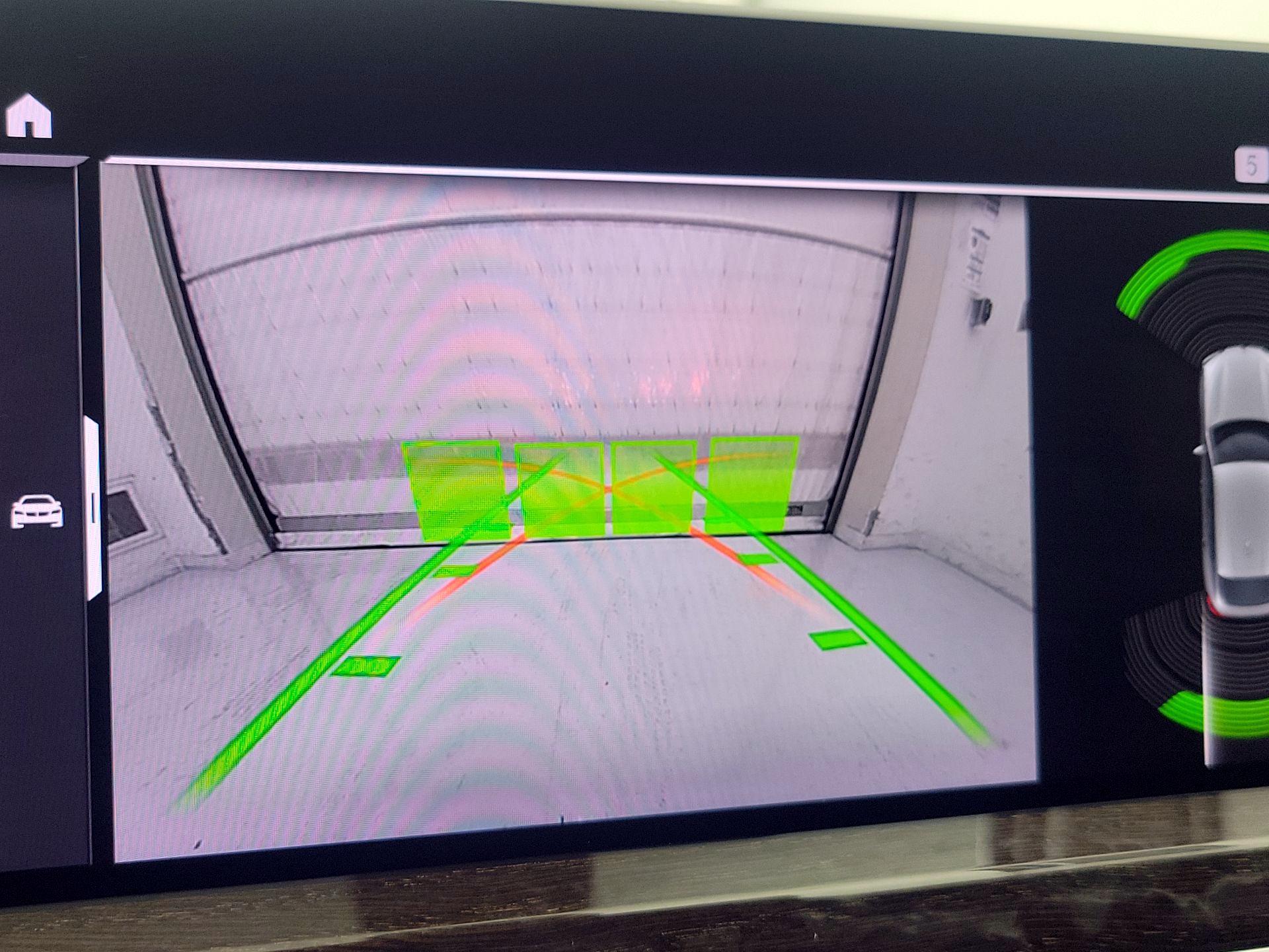 Thumbnail: 2022 BMW X4 - 15