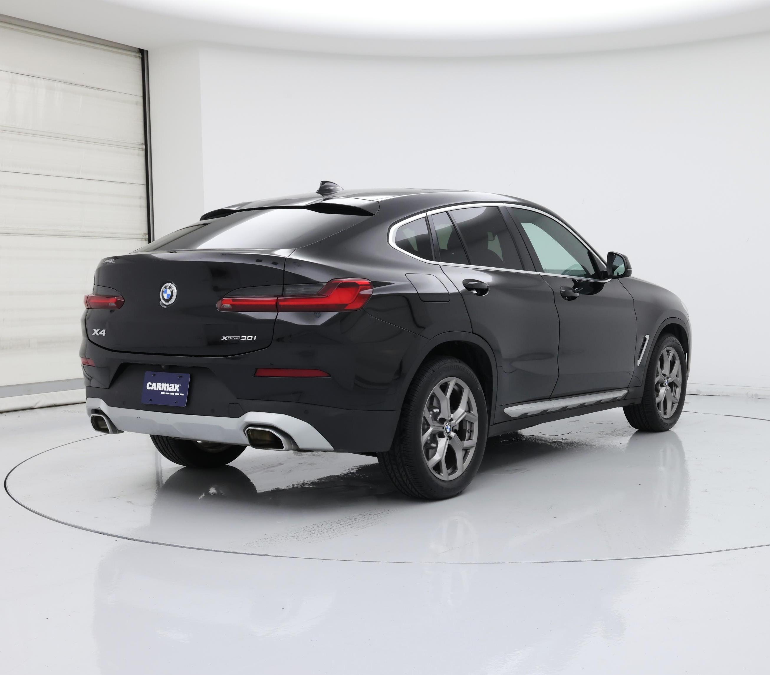 Thumbnail: 2022 BMW X4 - 8