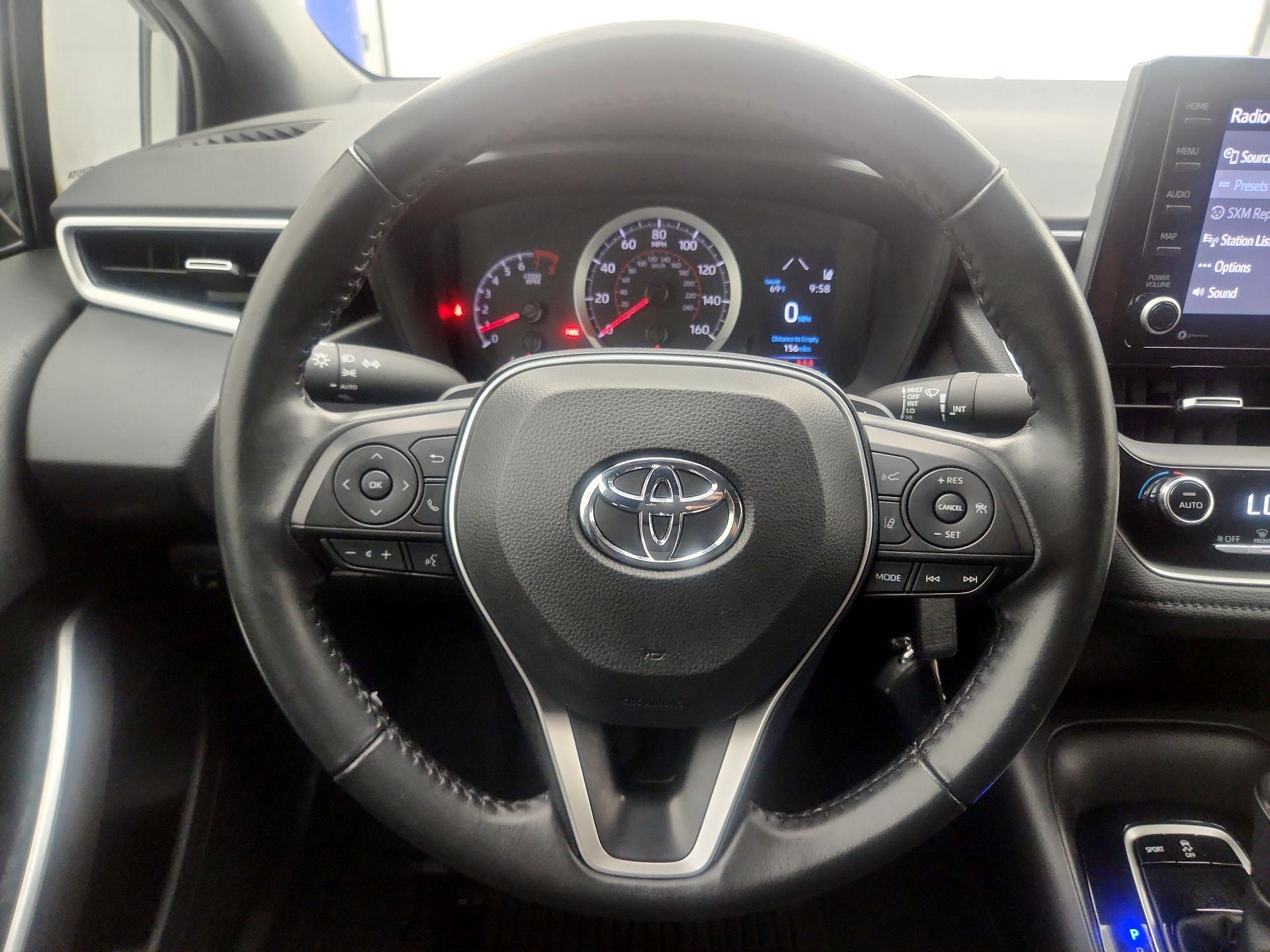 Thumbnail: 2022 Toyota Corolla - 10