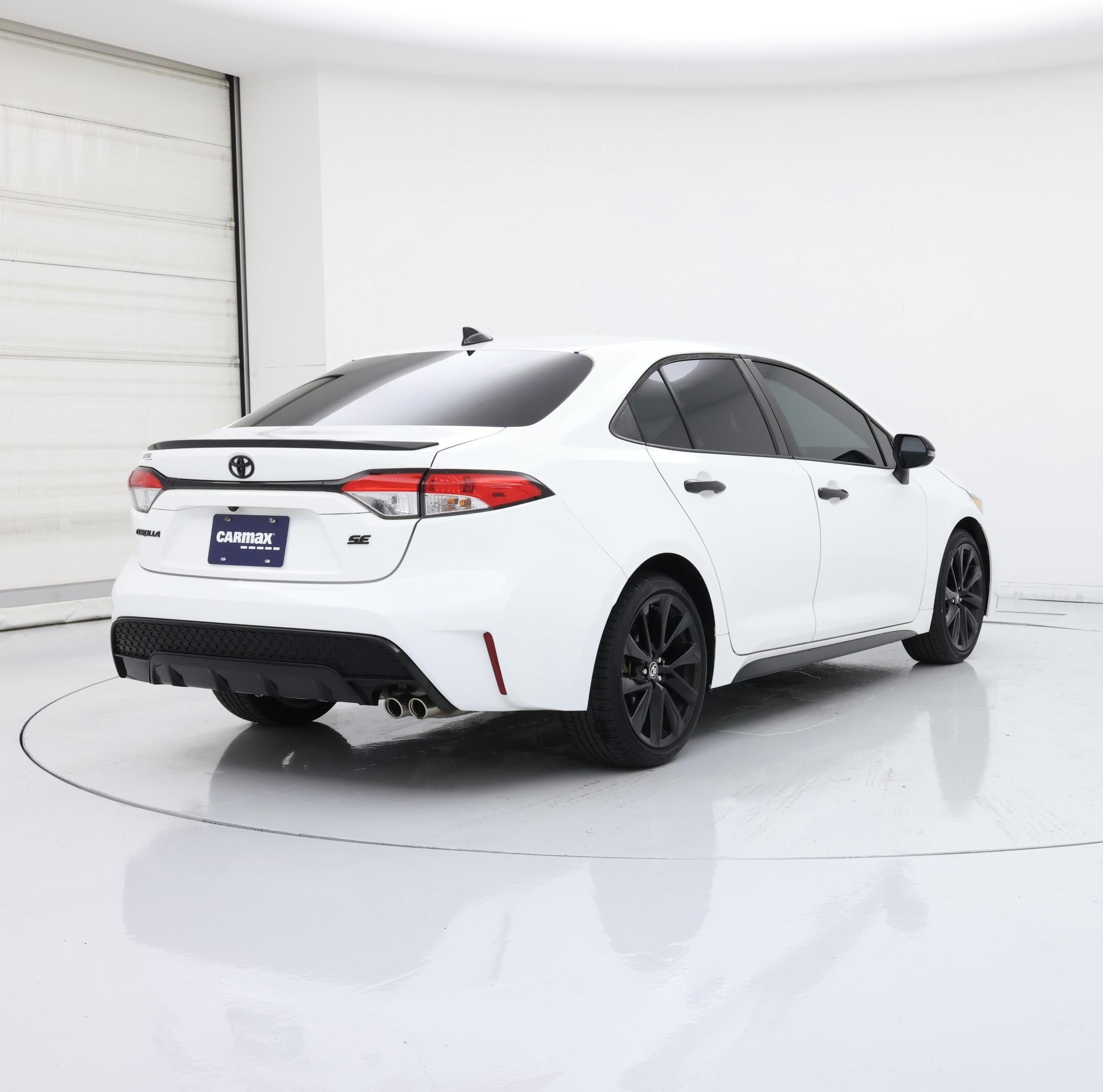 Thumbnail: 2022 Toyota Corolla - 8