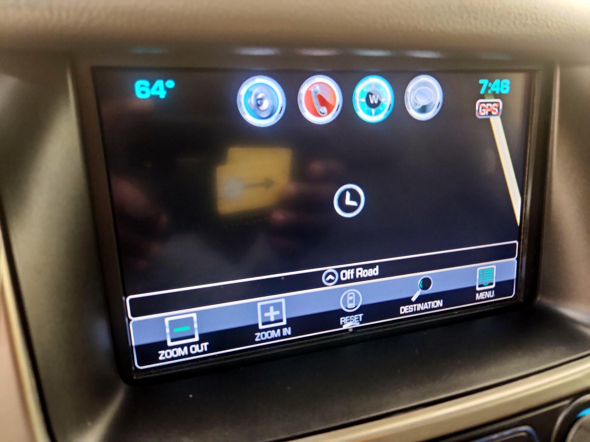 Thumbnail: 2018 Chevrolet Suburban - 14