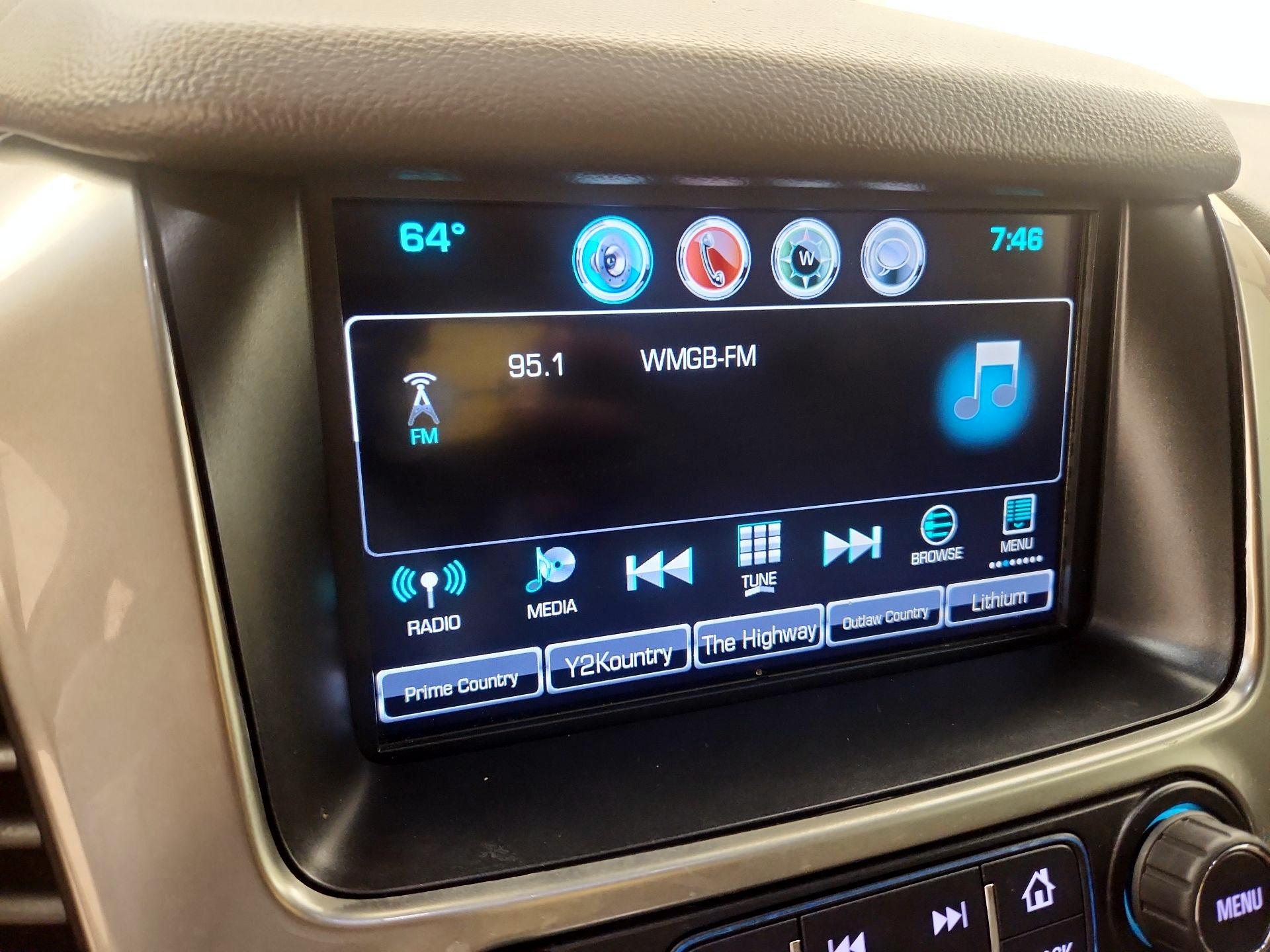 Thumbnail: 2018 Chevrolet Suburban - 16