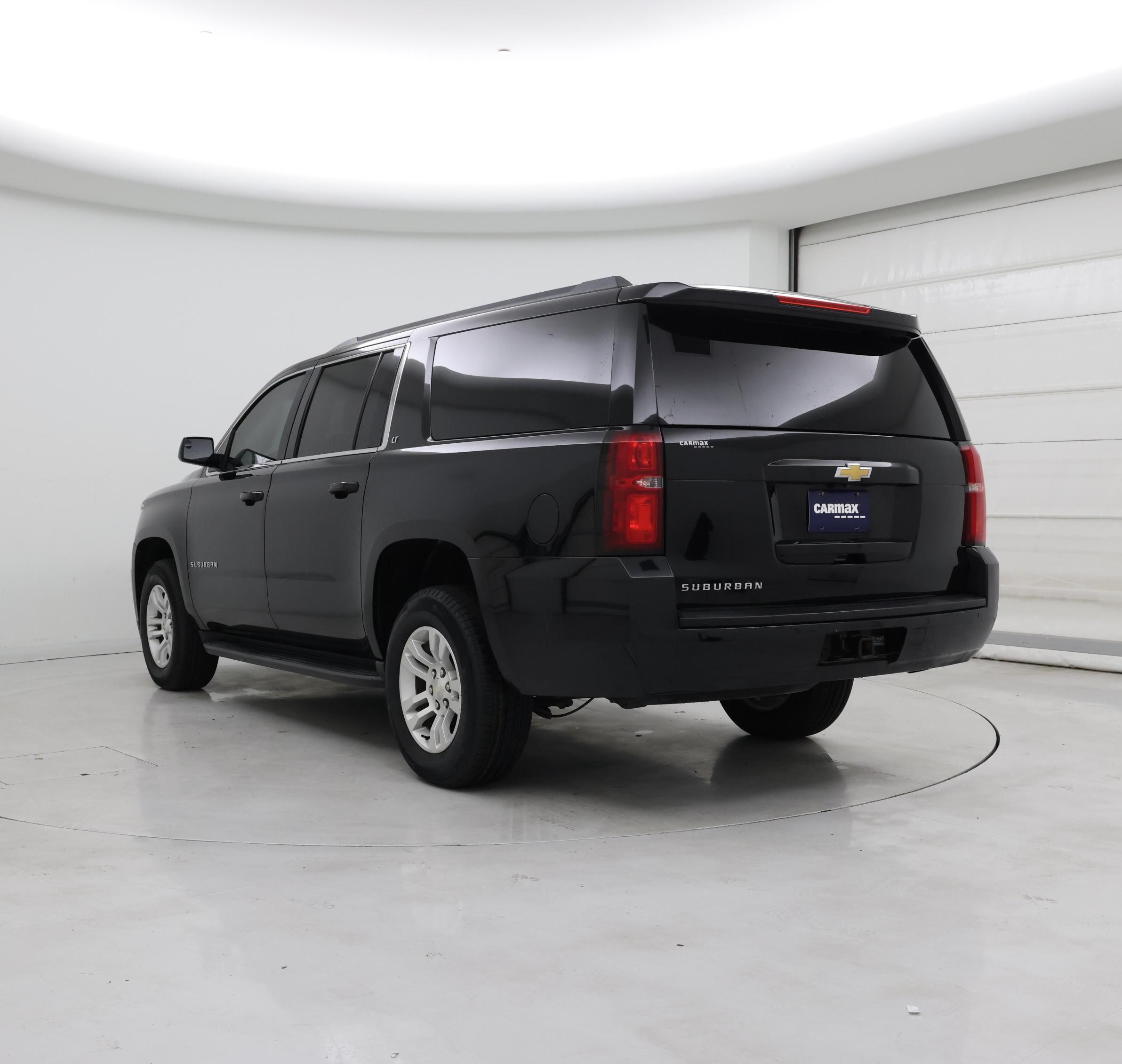 Thumbnail: 2018 Chevrolet Suburban - 2