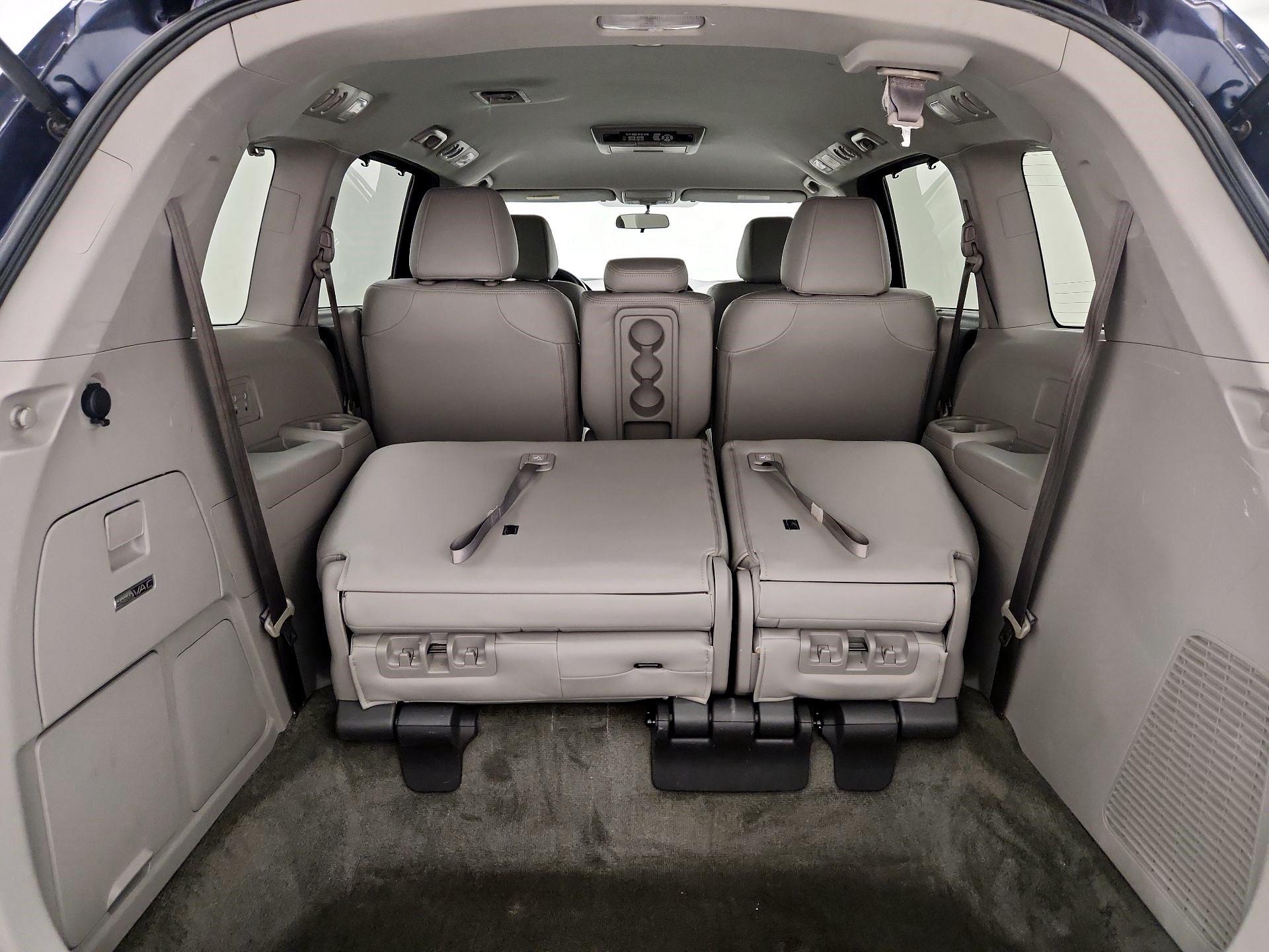 Thumbnail: 2017 Honda Odyssey - 20