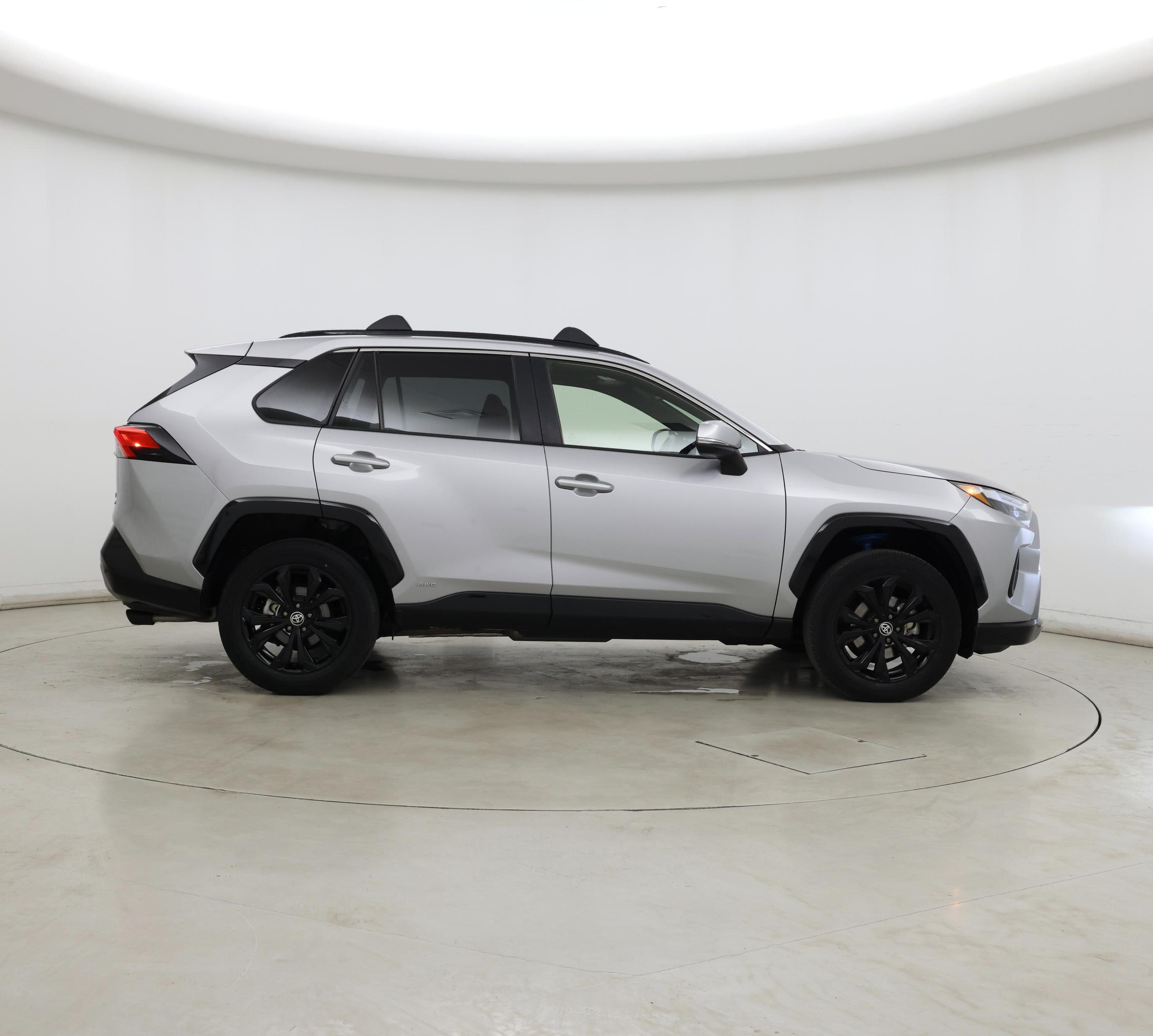Thumbnail: 2022 Toyota RAV4 - 7