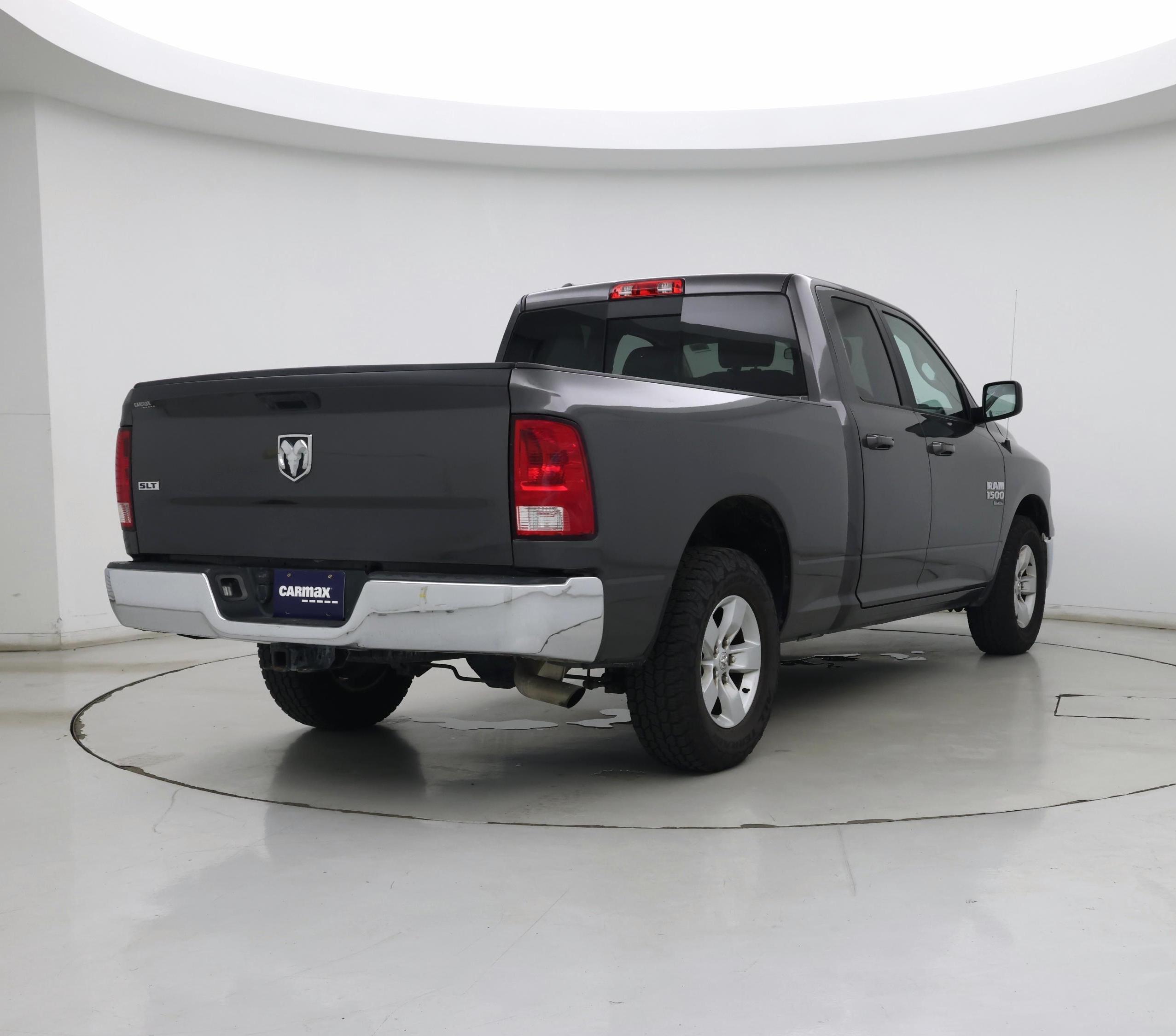 Thumbnail: 2020 RAM 1500 Classic - 8