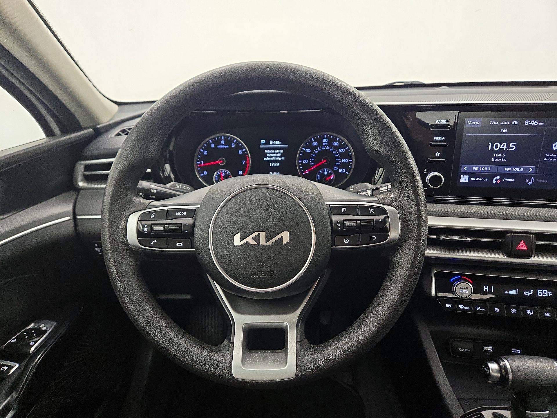 Thumbnail: 2022 Kia K5 - 10