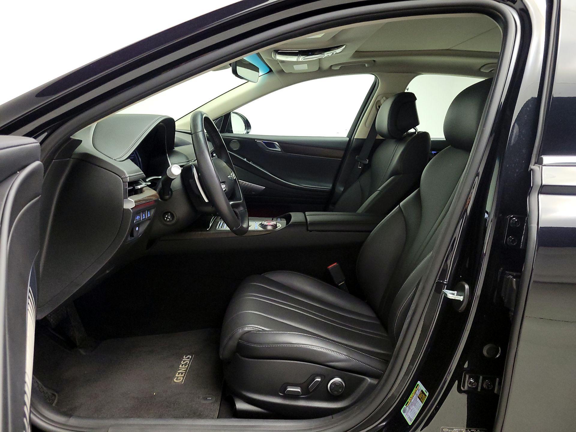 Thumbnail: 2023 Genesis G80 - 11