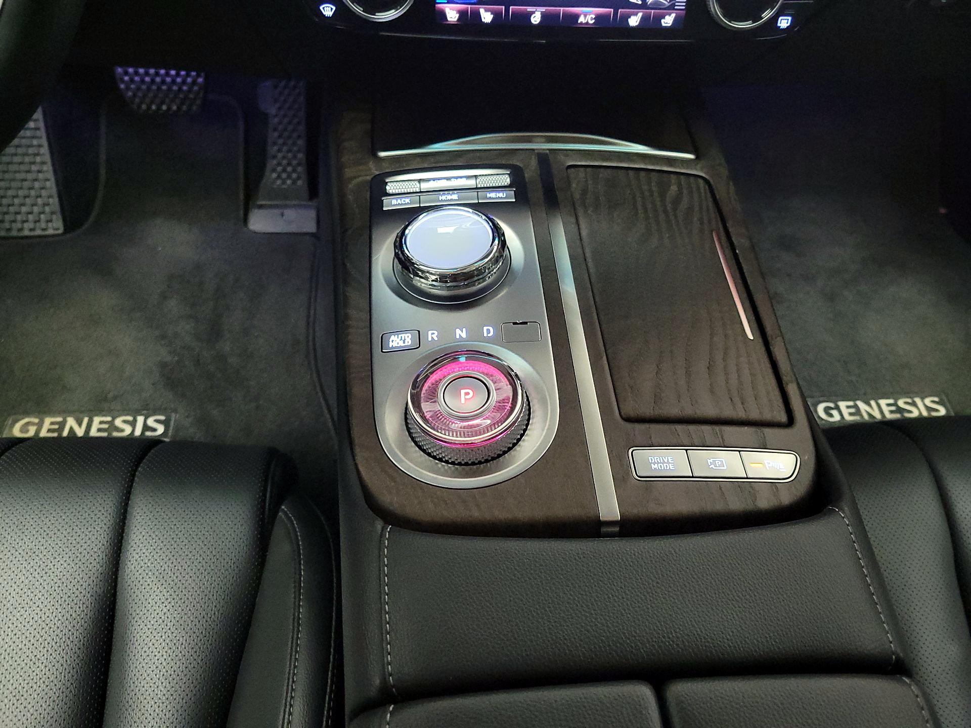 Thumbnail: 2023 Genesis G80 - 18