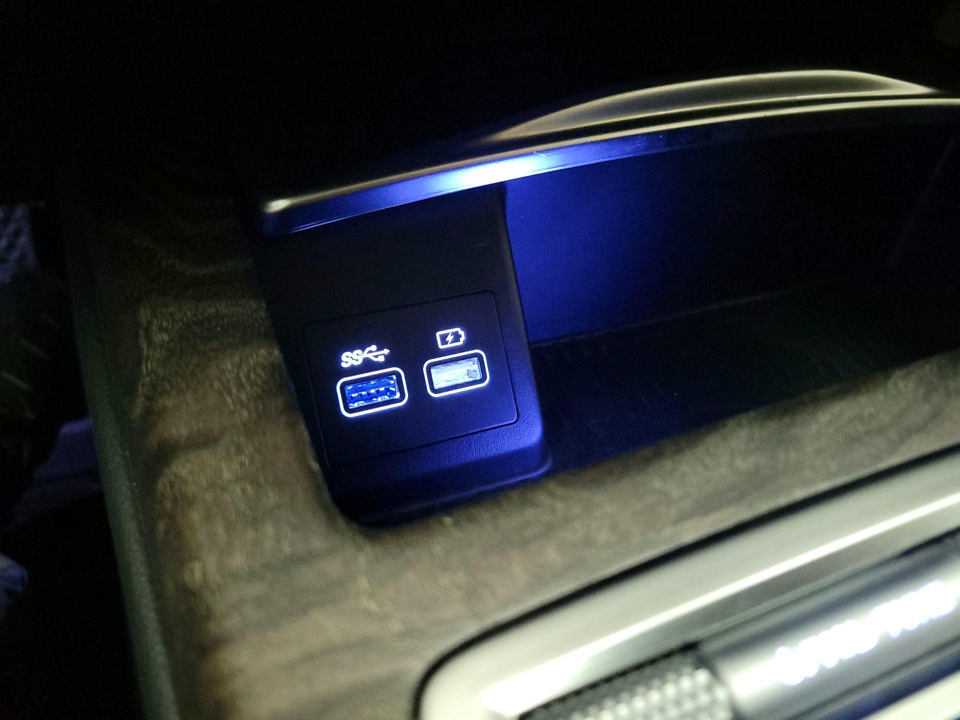 Thumbnail: 2023 Genesis G80 - 19