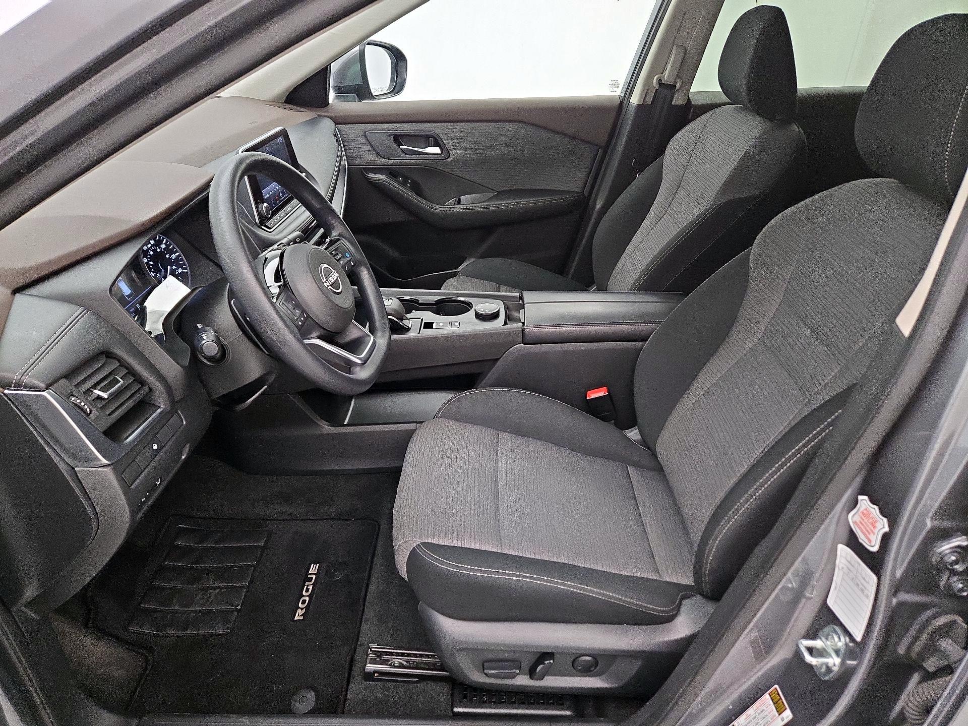 Thumbnail: 2023 Nissan Rogue - 11