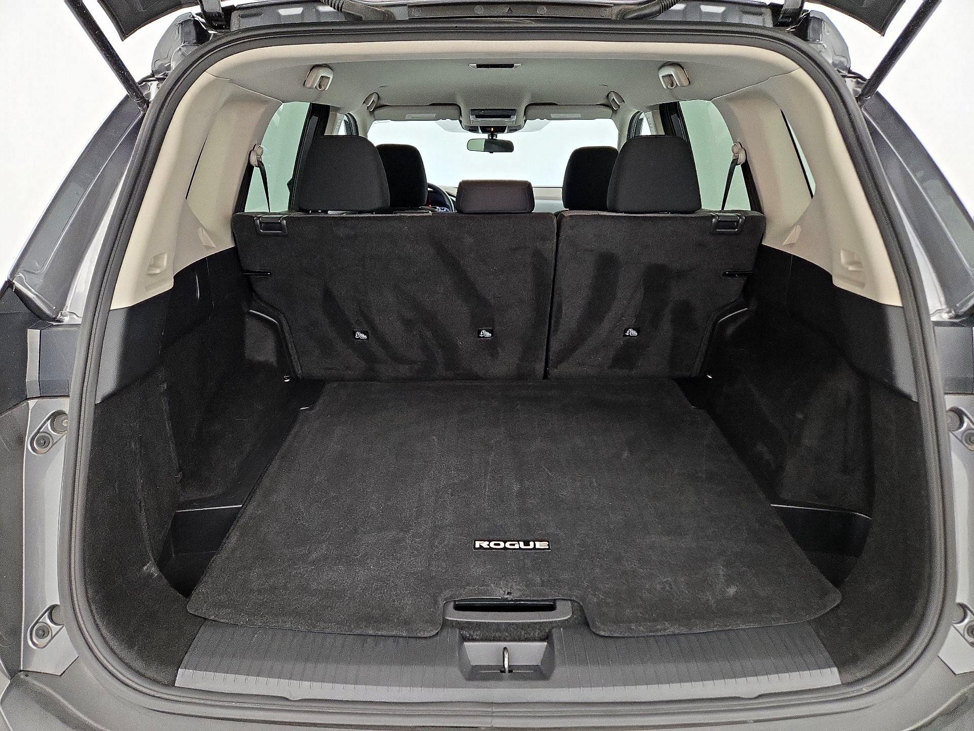 Thumbnail: 2023 Nissan Rogue - 20