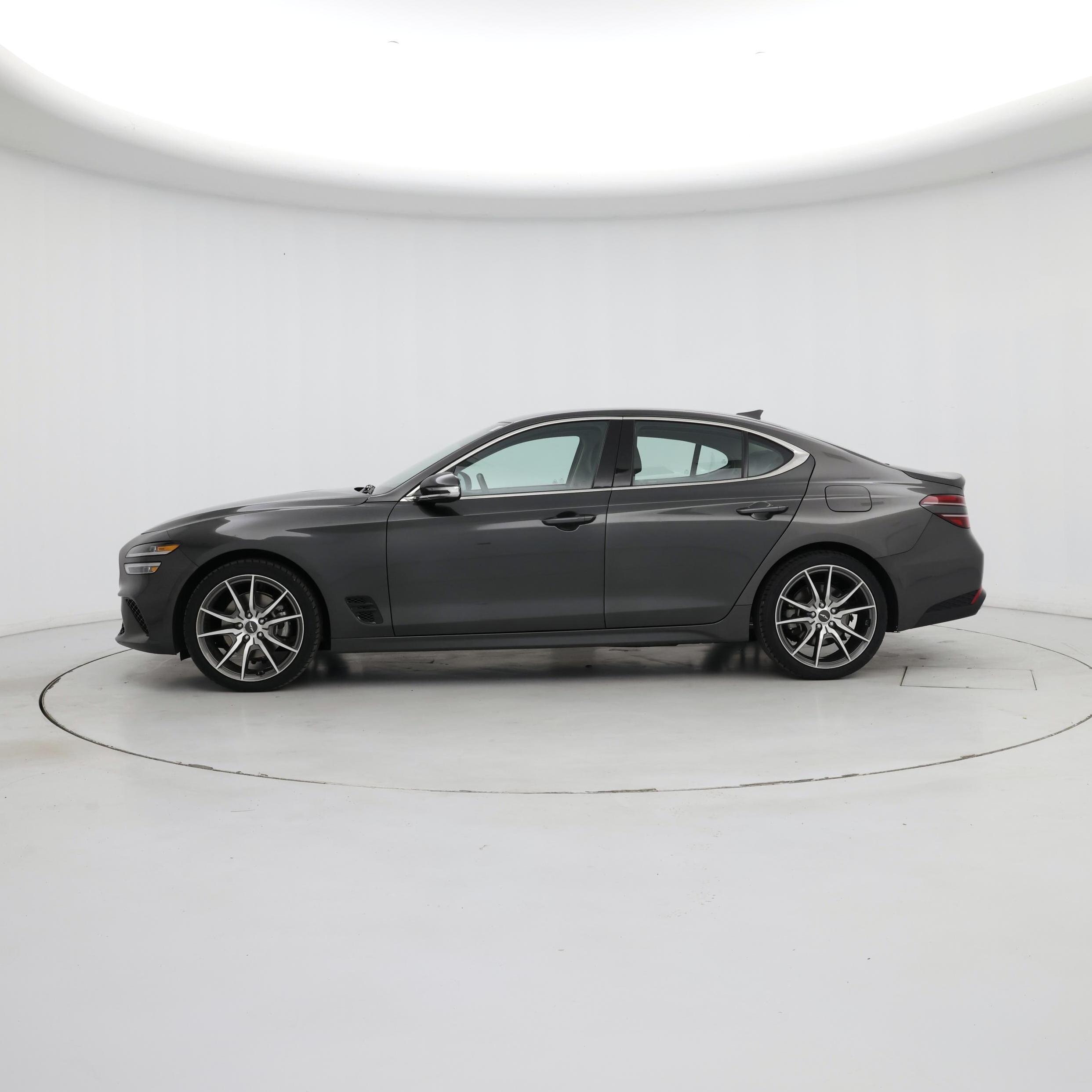 Thumbnail: 2023 Genesis G70 - 3