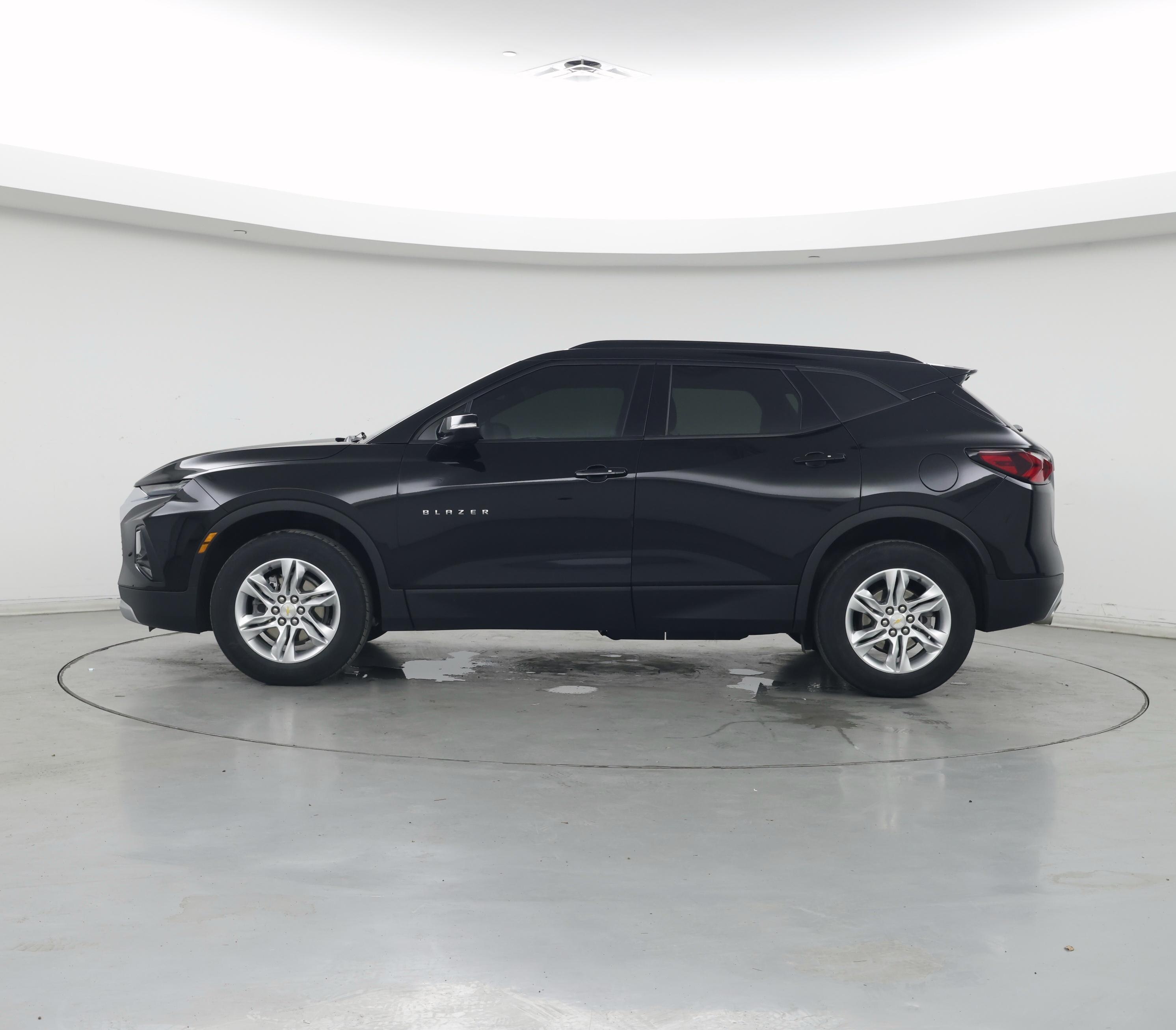 Thumbnail: 2022 Chevrolet Blazer - 3