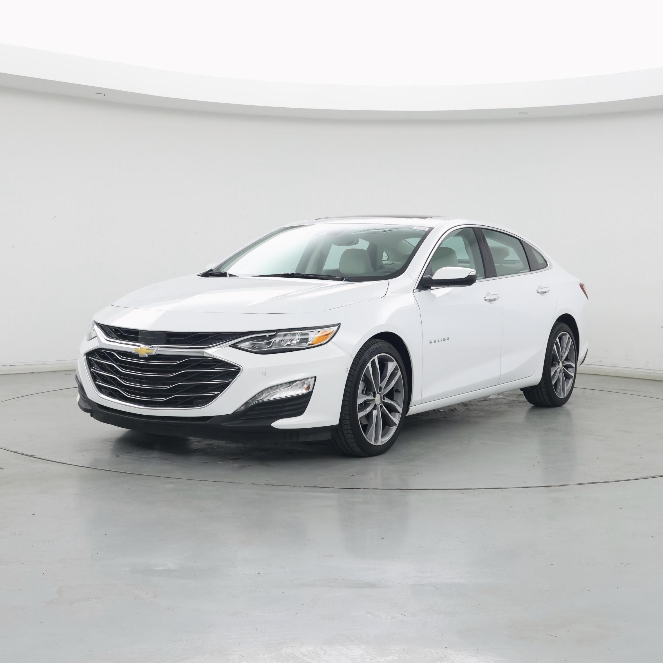 Thumbnail: 2022 Chevrolet Malibu - 4