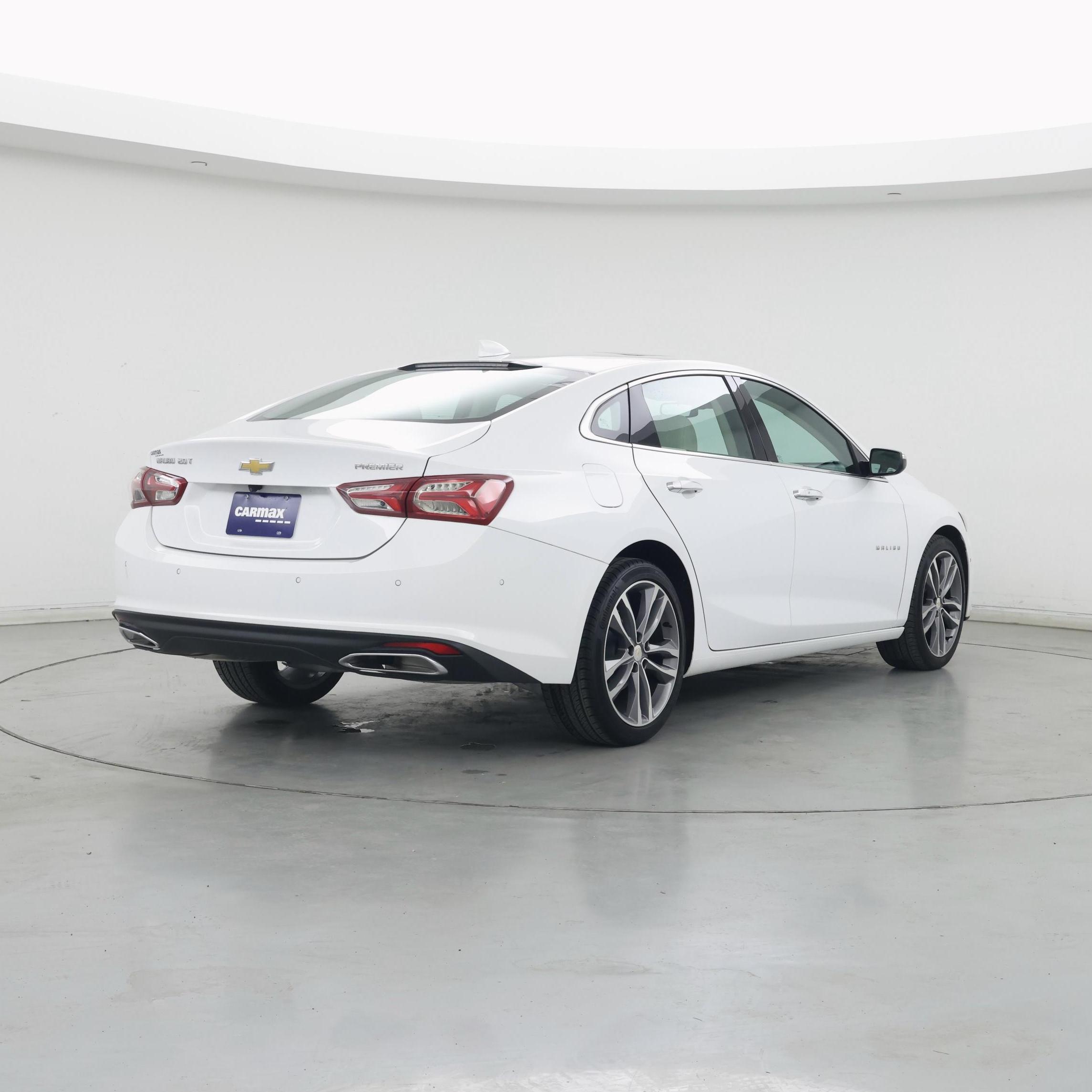 Thumbnail: 2022 Chevrolet Malibu - 8