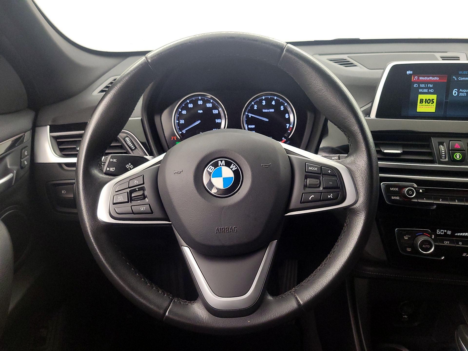 Thumbnail: 2019 BMW X1 - 10