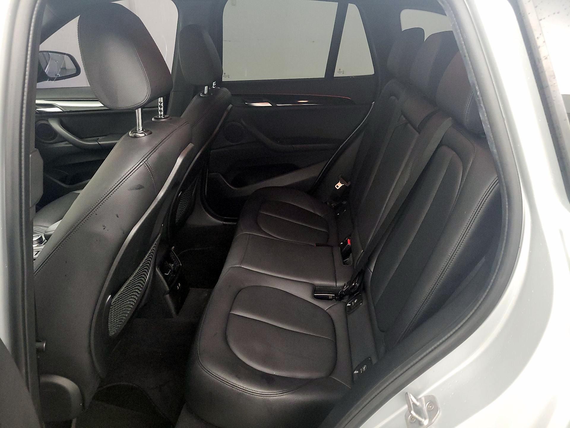 Thumbnail: 2019 BMW X1 - 19