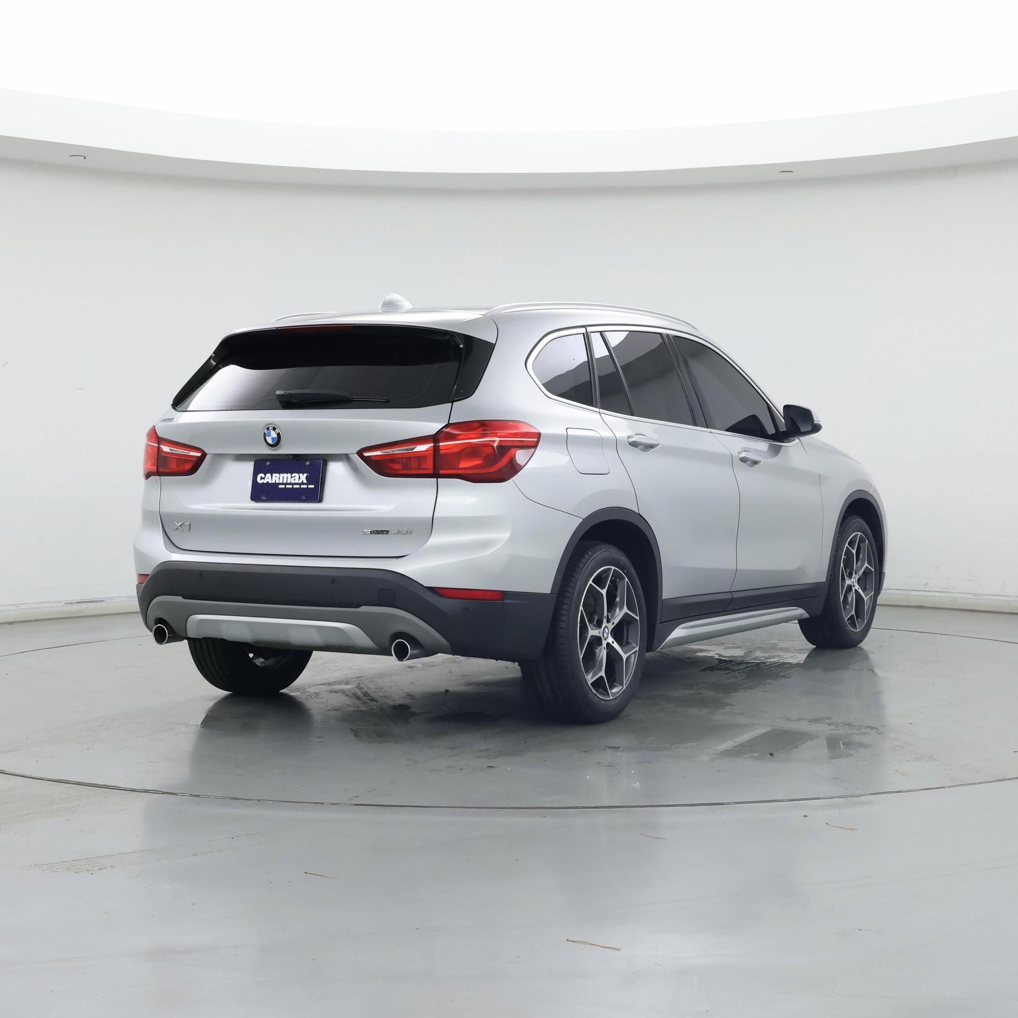 Thumbnail: 2019 BMW X1 - 8