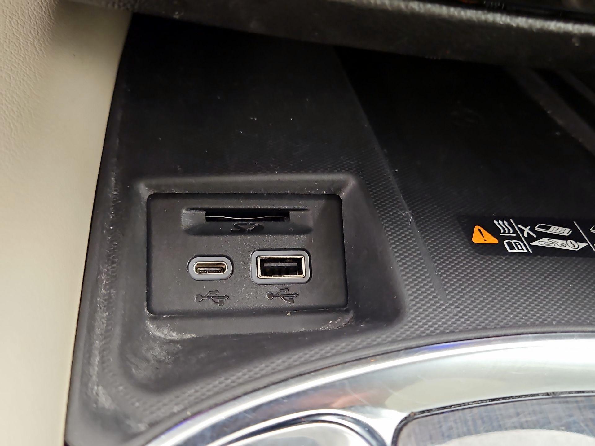 Thumbnail: 2022 Buick Enclave - 18