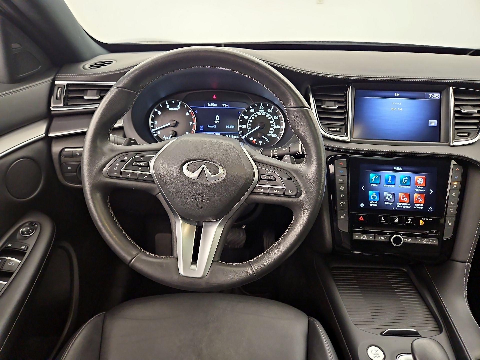 Thumbnail: 2022 INFINITI QX55 - 10