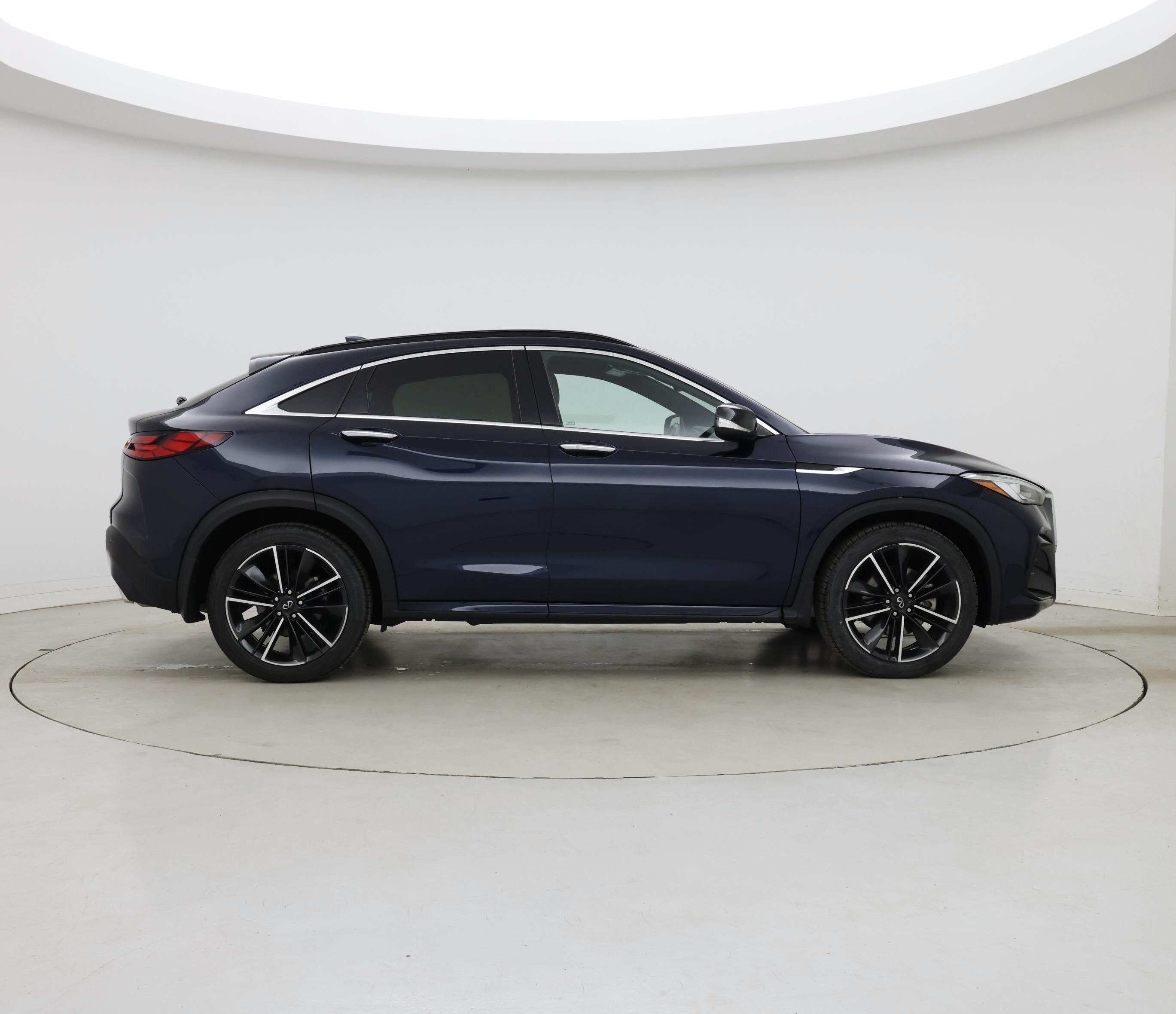 Thumbnail: 2022 INFINITI QX55 - 7