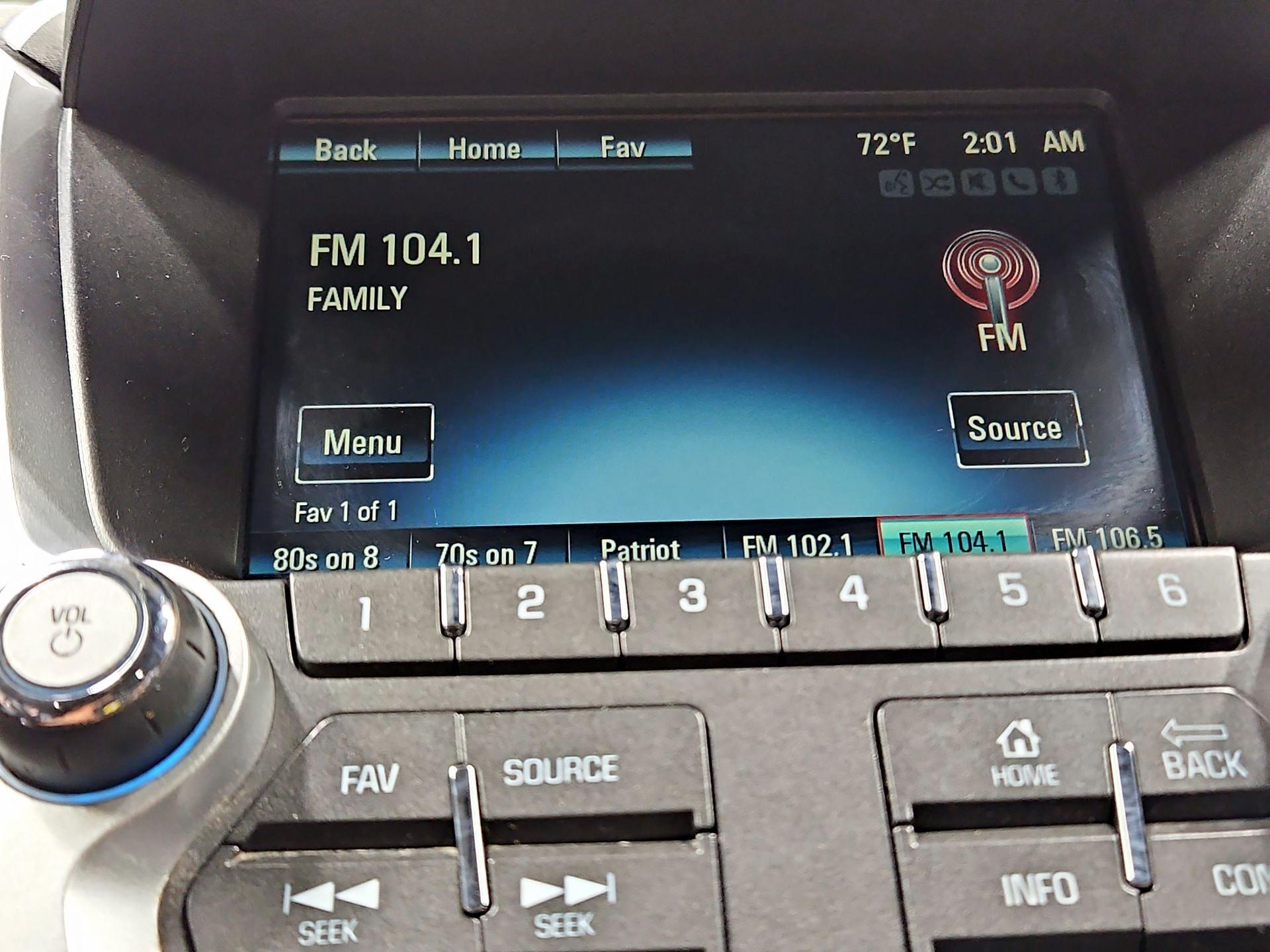 Thumbnail: 2015 Chevrolet Equinox - 15