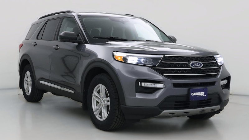 2023 Ford Explorer XLT Hero Image