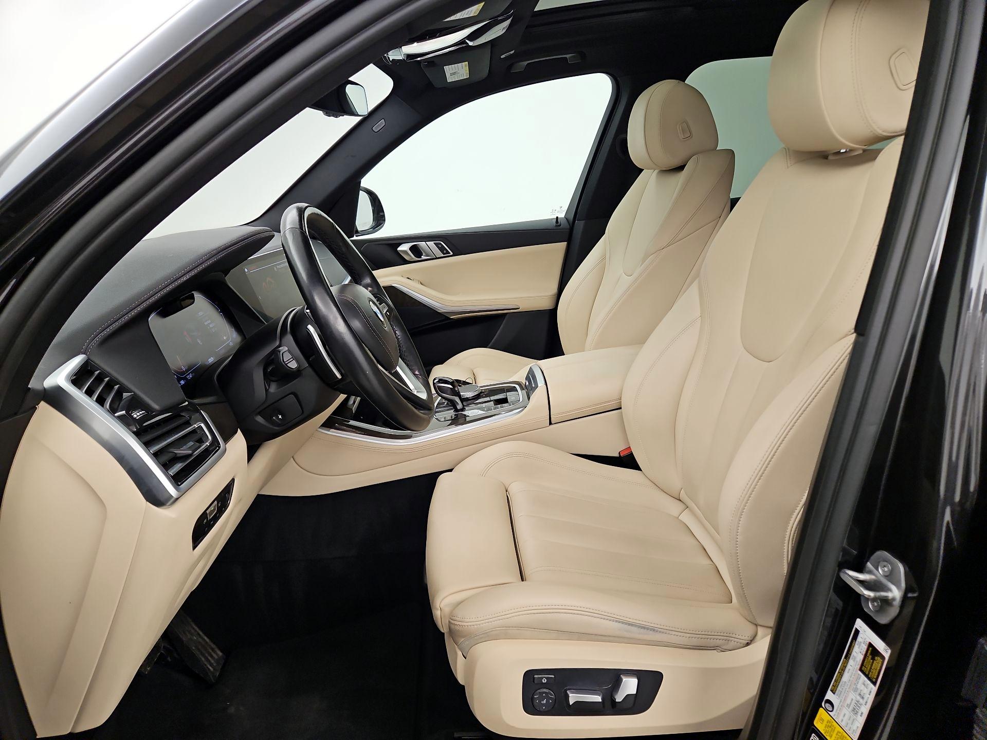 Thumbnail: 2022 BMW X5 - 11