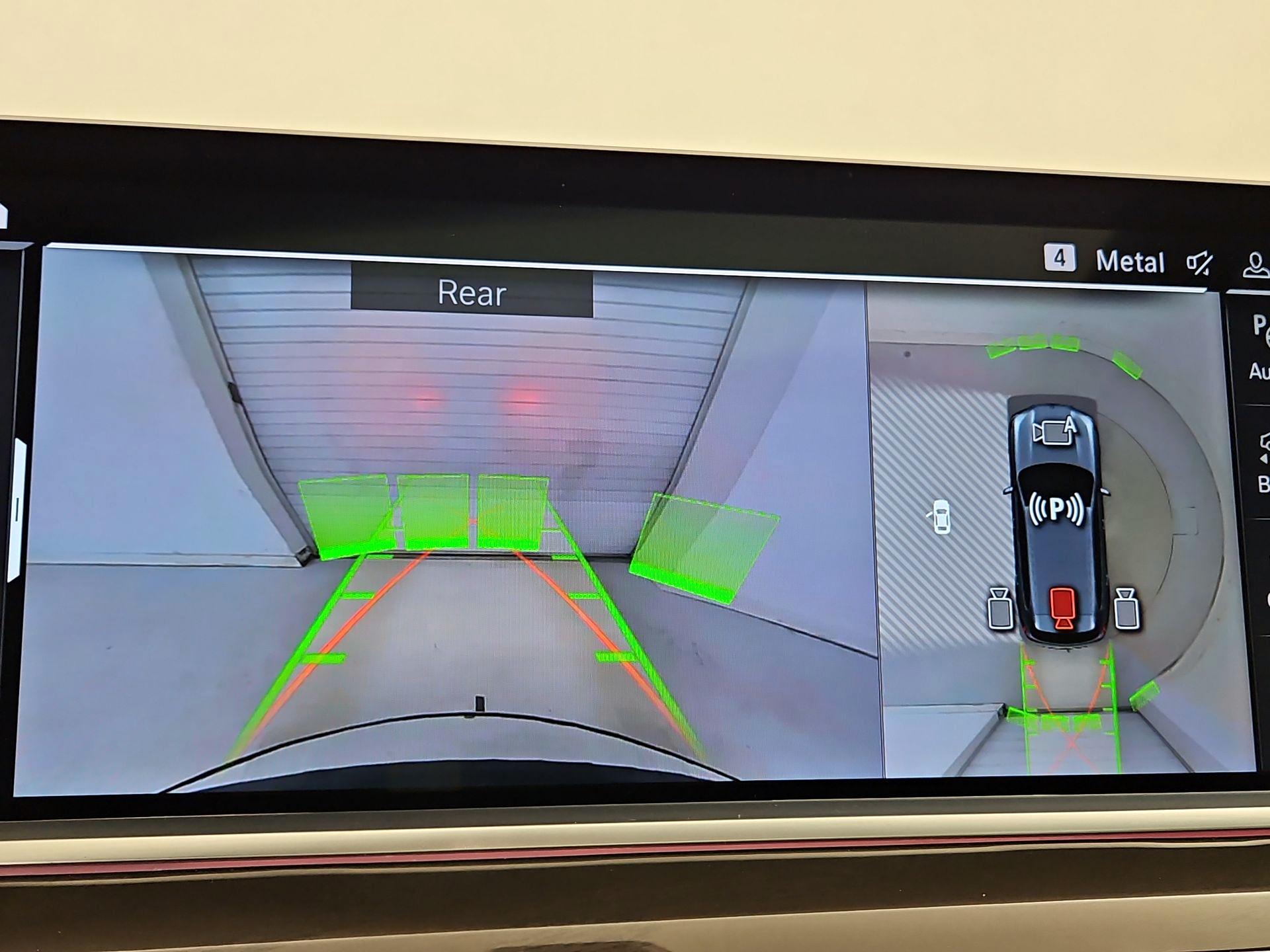 Thumbnail: 2022 BMW X5 - 15