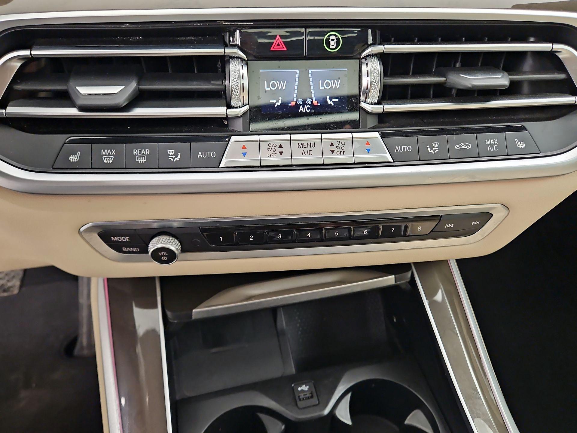 Thumbnail: 2022 BMW X5 - 17