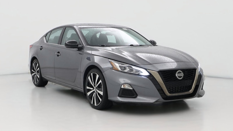 2022 Nissan Altima SR Hero Image