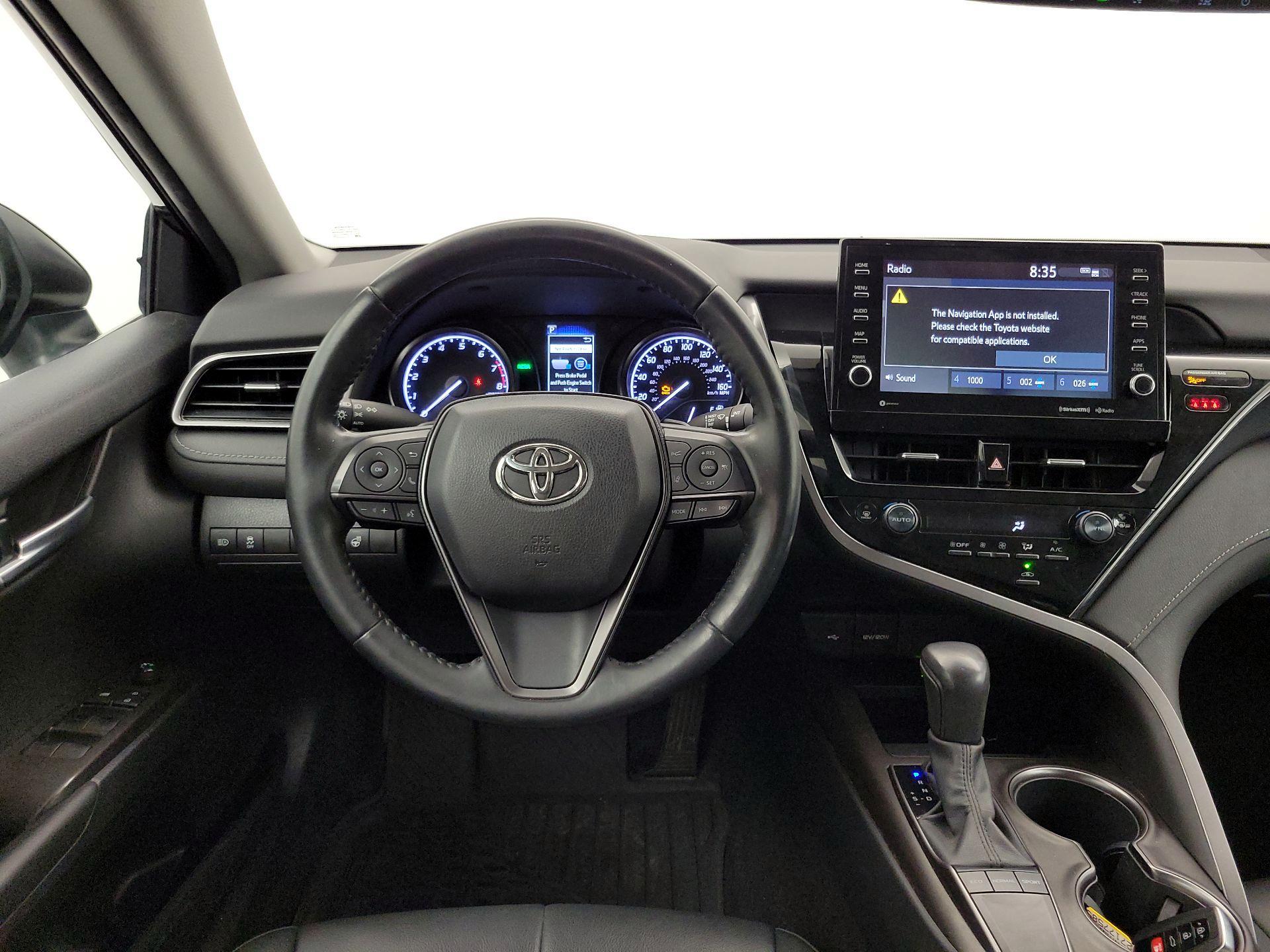 Thumbnail: 2022 Toyota Camry - 10