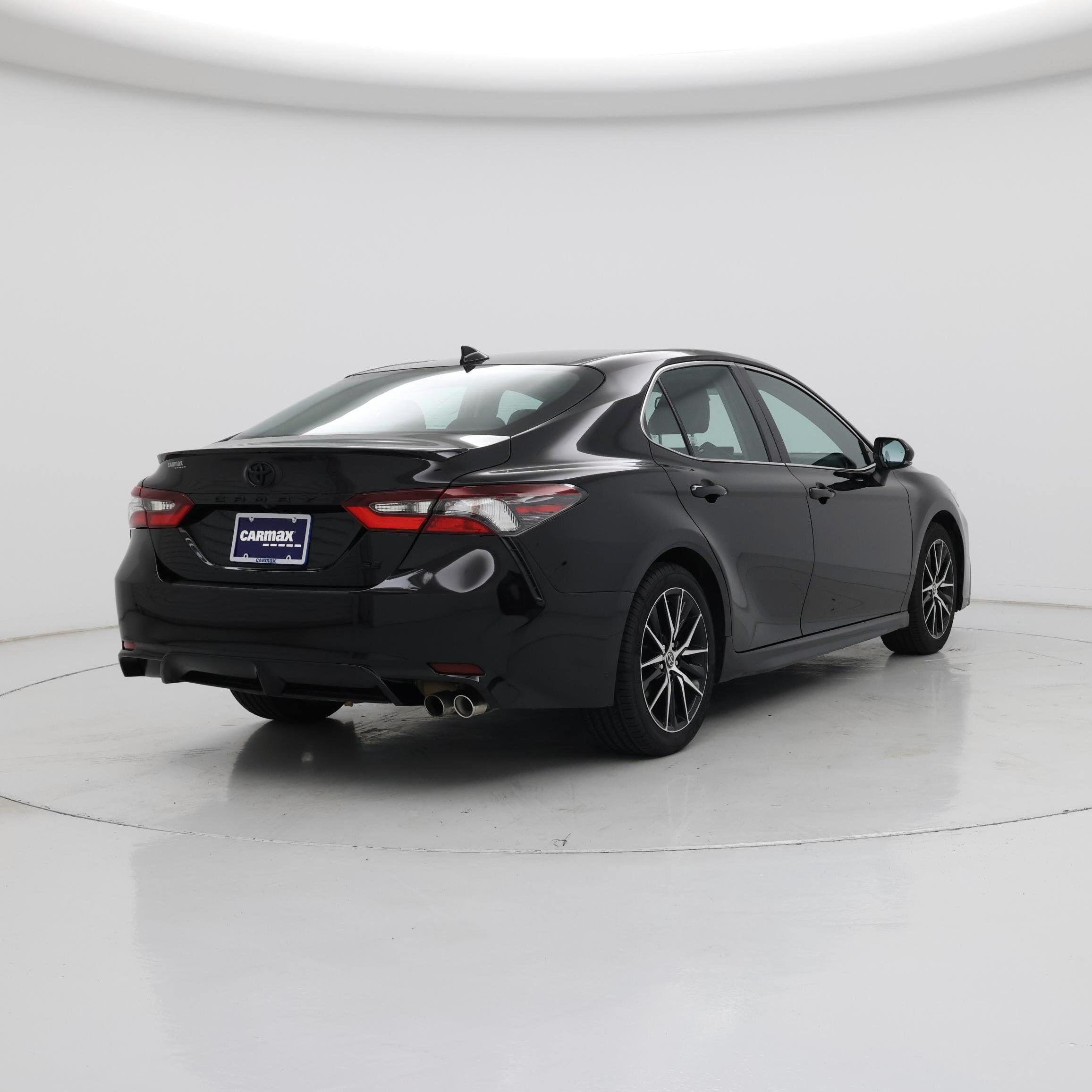 Thumbnail: 2022 Toyota Camry - 8