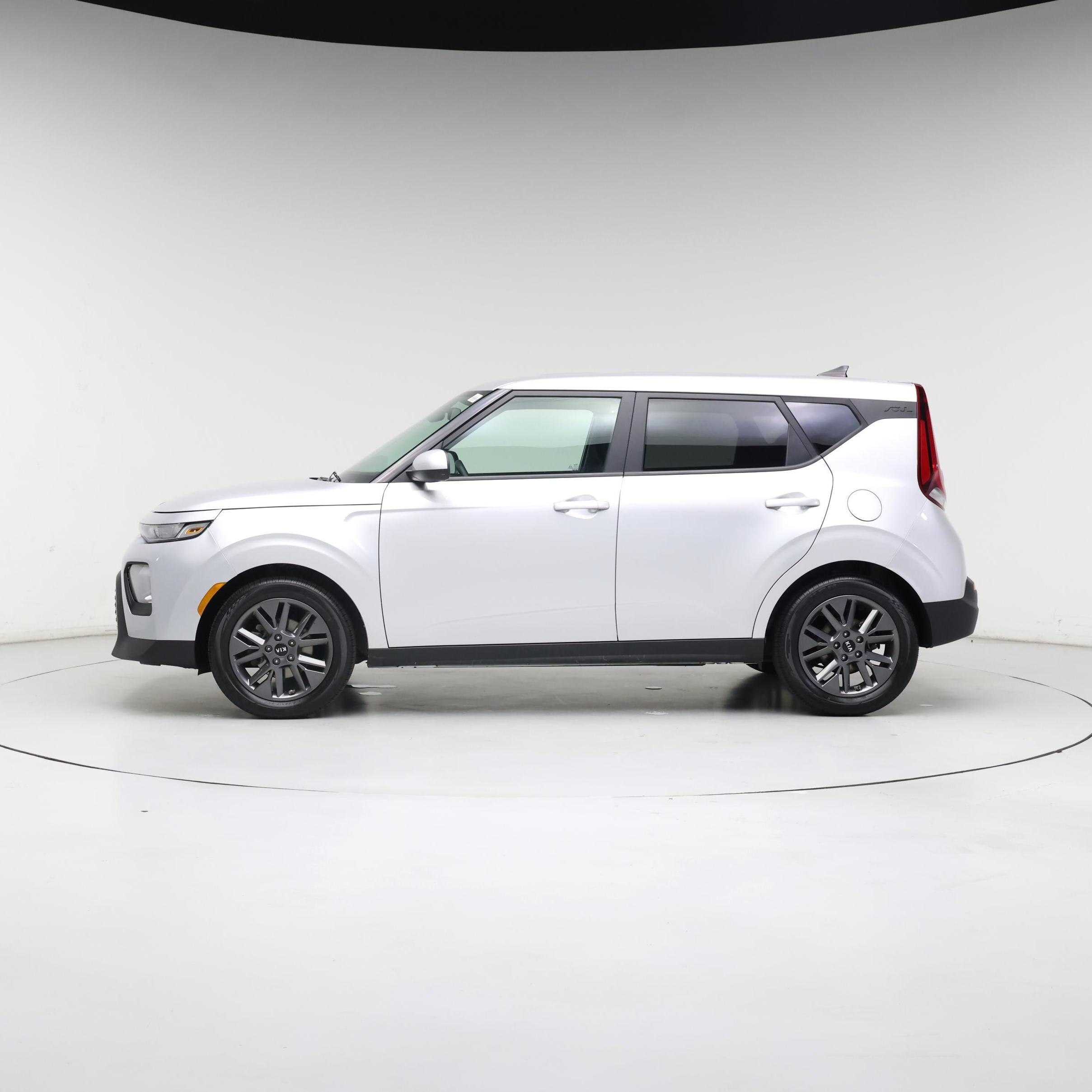 Thumbnail: 2021 Kia Soul - 3