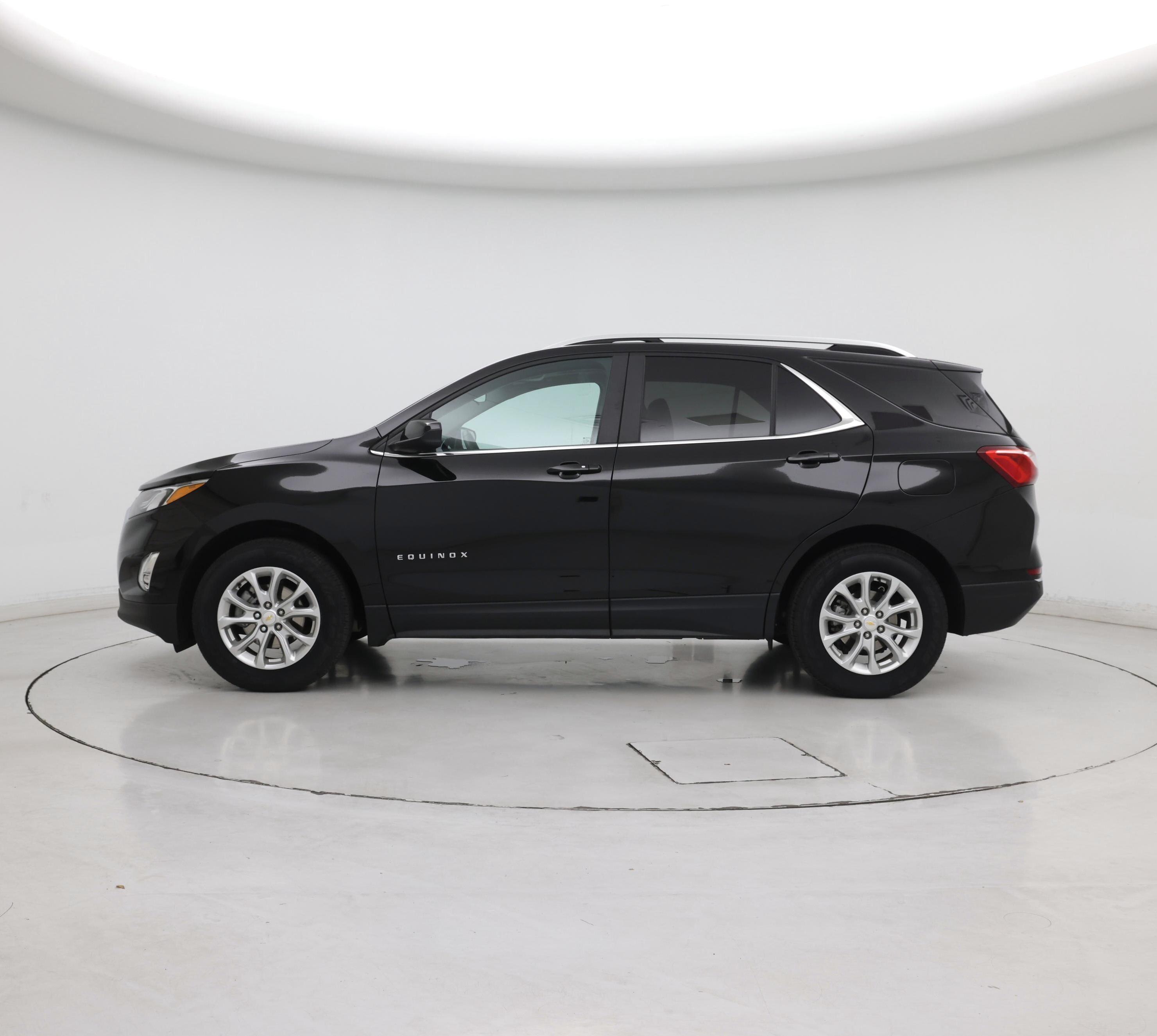 Thumbnail: 2021 Chevrolet Equinox - 3