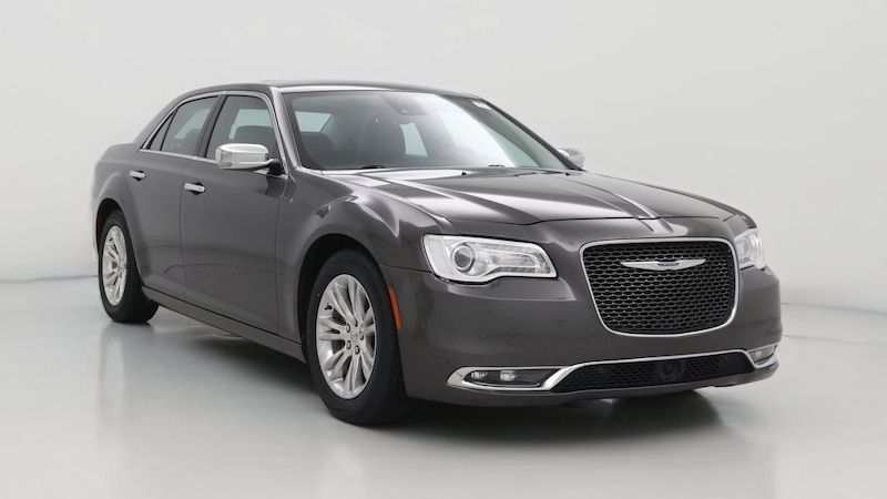 2016 Chrysler 300 C Hero Image